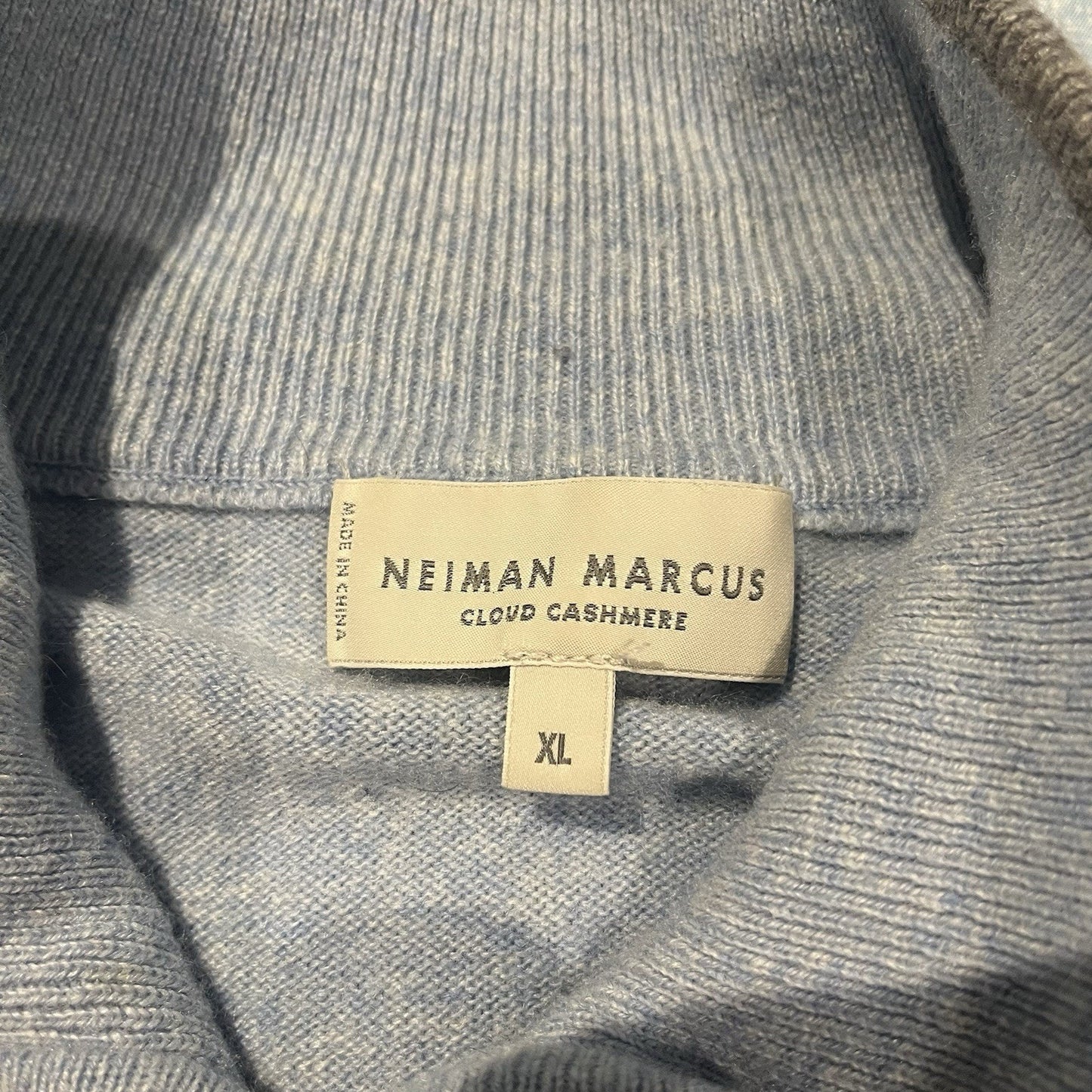 Neiman Marcus 100% cloud cashmere men's XL 1/4 zip baby blue sweater