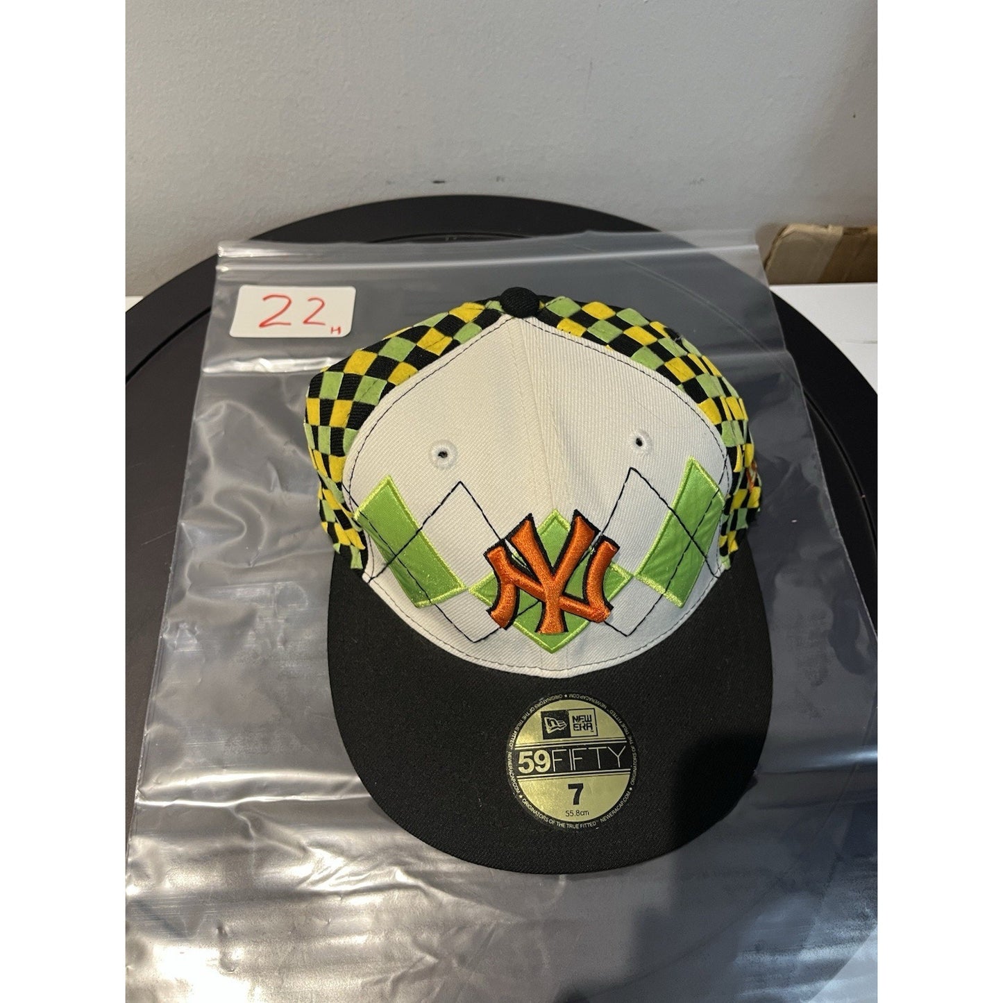 NY Yankees Clover New Era 59Fifty Blk,Grn,Wht & Yel SZ 7 True Fit Cap NEW