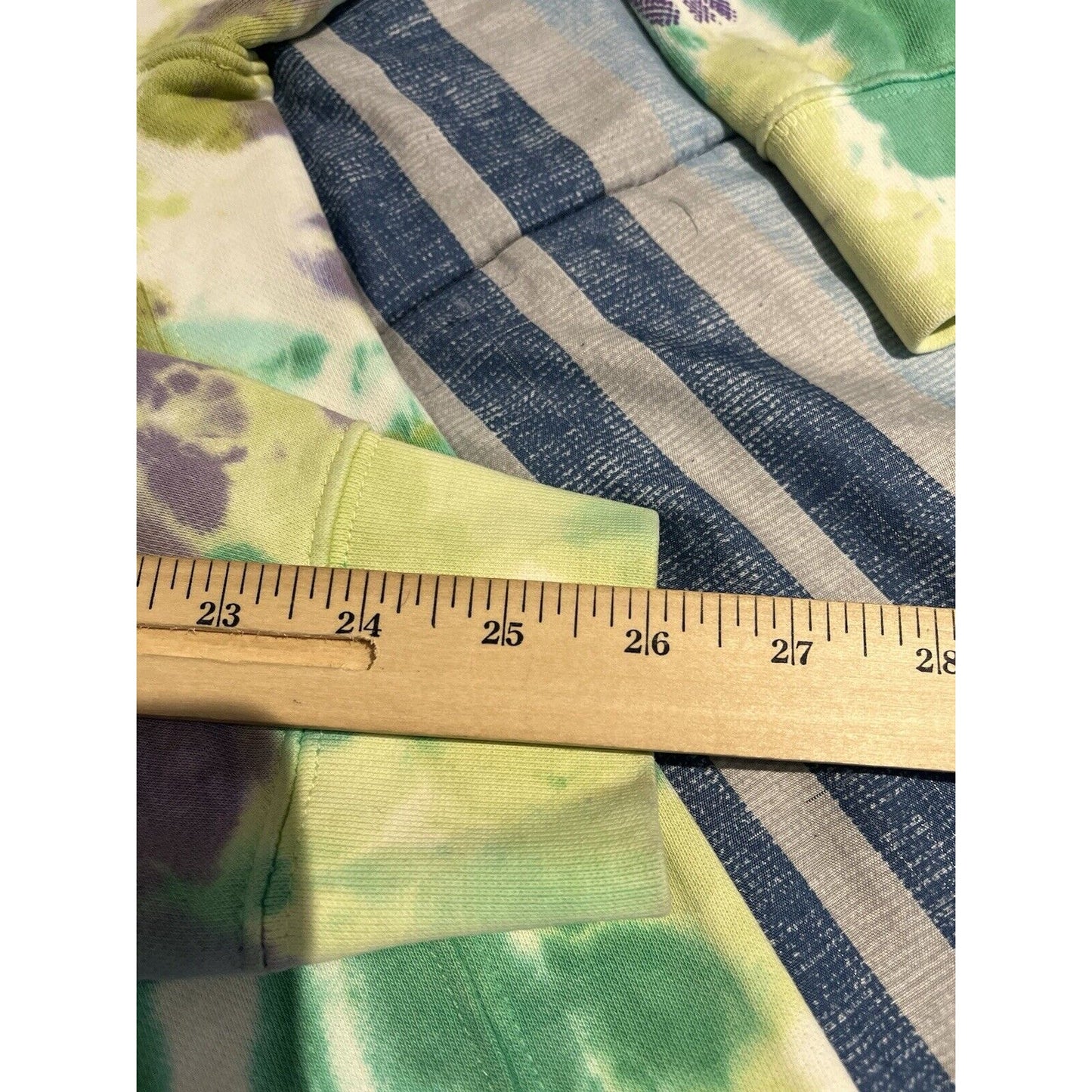 Nike mens L pullover hoodie sweatshirt sportswear club fleece Ice-Dye