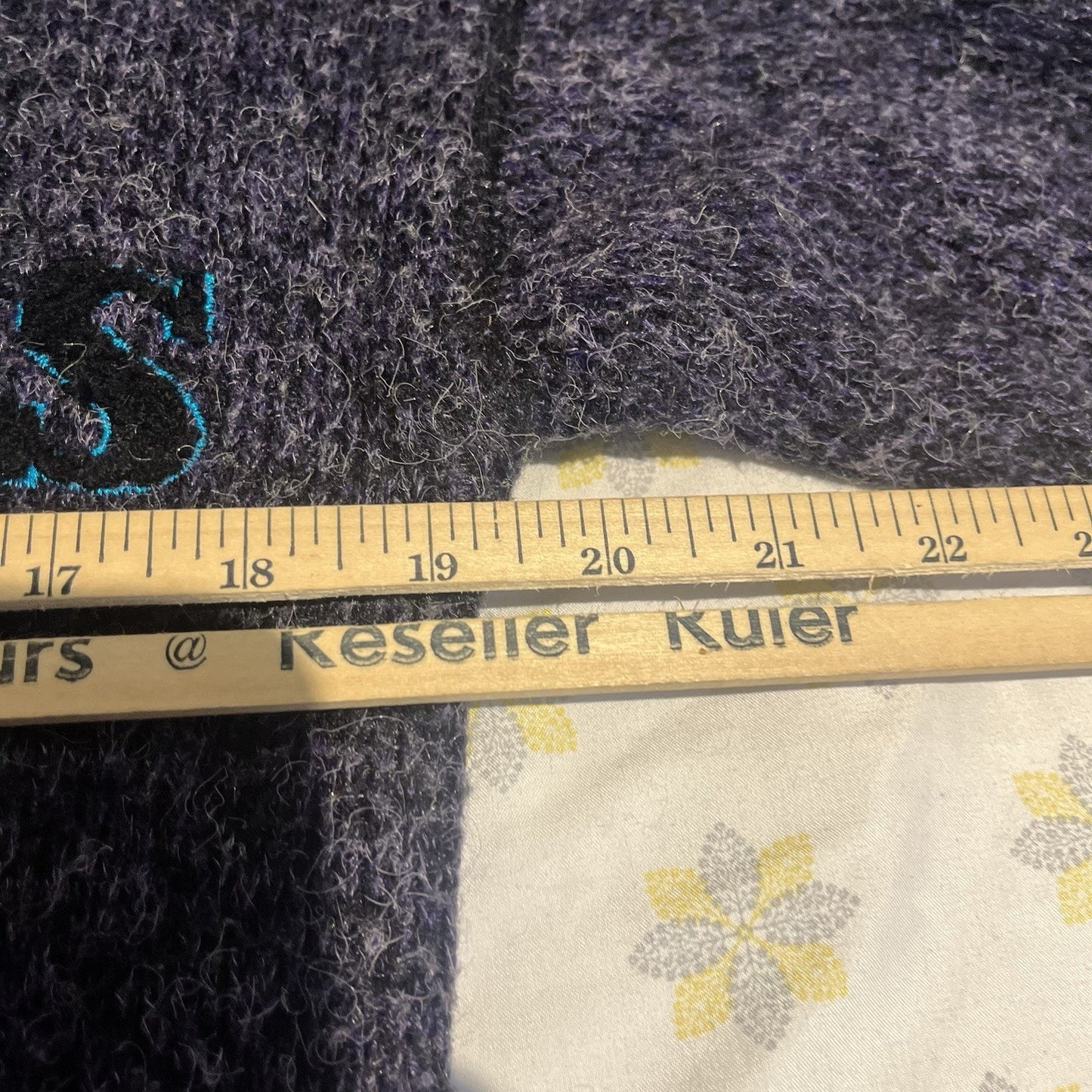 LOU. Legendary men's S "World Class Collection" long sleeve purple sweater