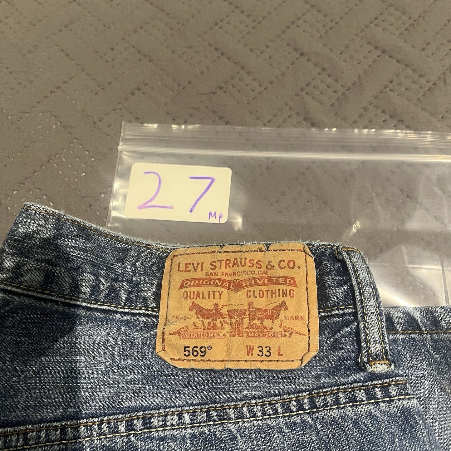 Levis 569 Jean Shorts Men 33 Jorts Loose Fit Straight Denim Baggy Y2K Faded Worn