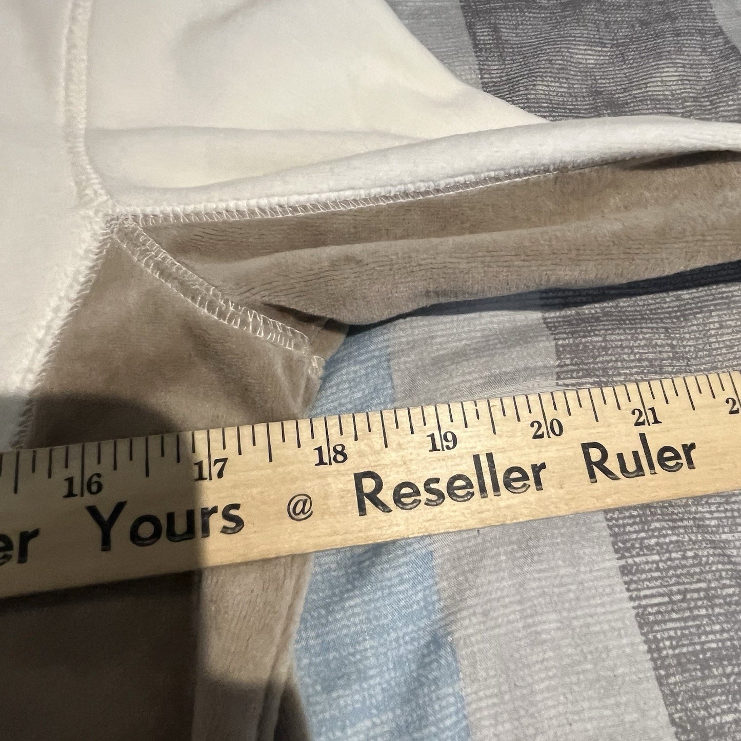 Tek Gear women's M full ip ultra soft ivory fleece hoodie NWT