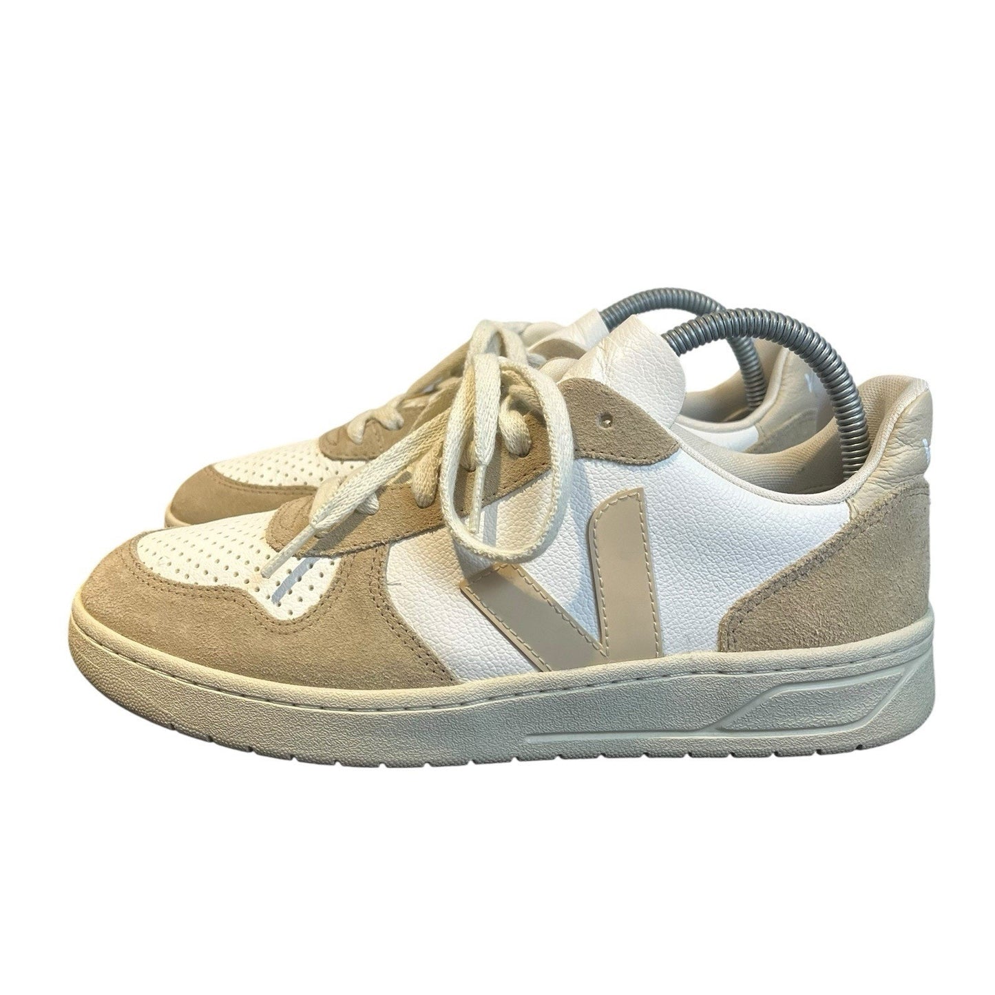 VEJA Men's 9 V-10 Sneaker leather Extra White/Natural/Sahara
