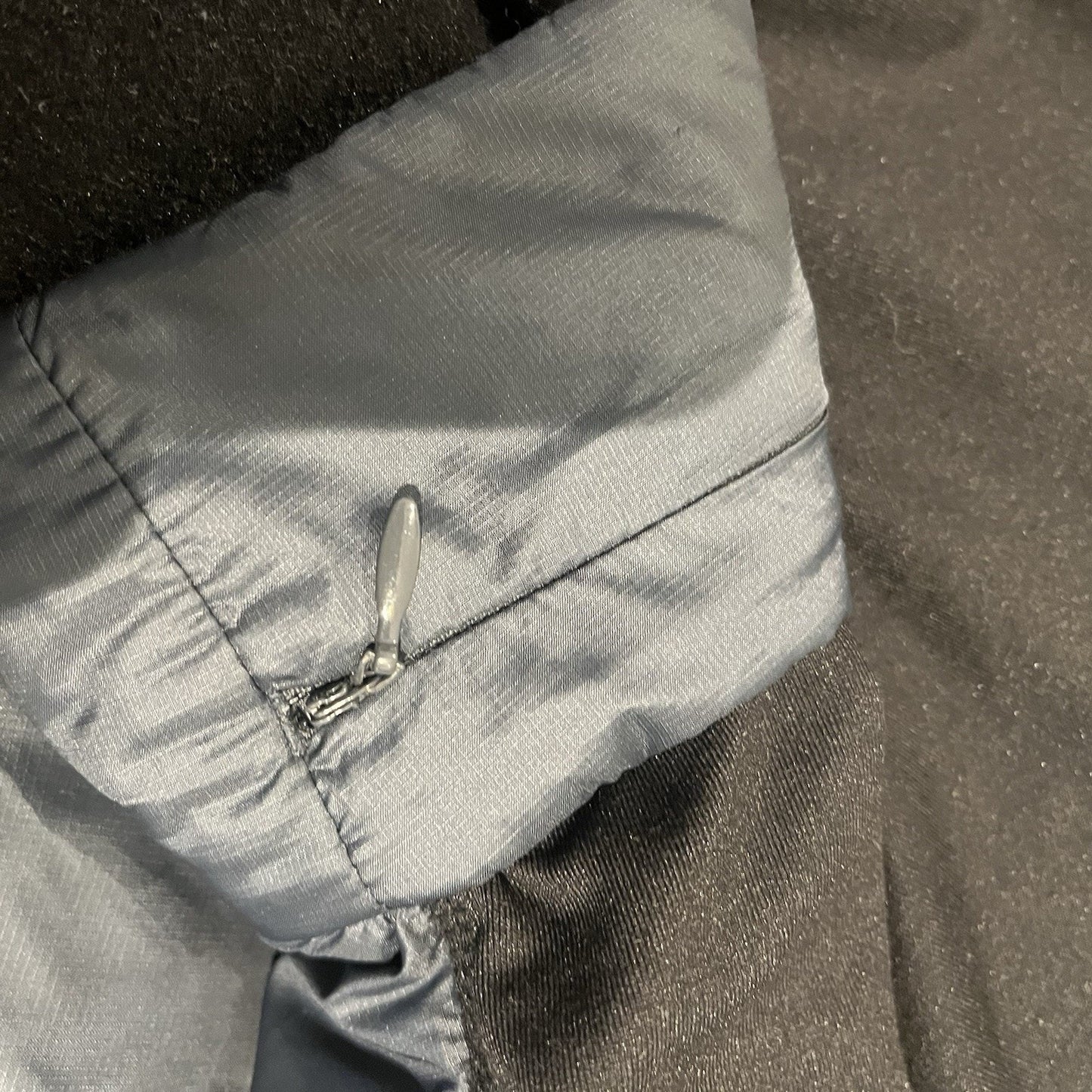 Eddie Bauer Freeheat men's XL full zip hooded puff jacket