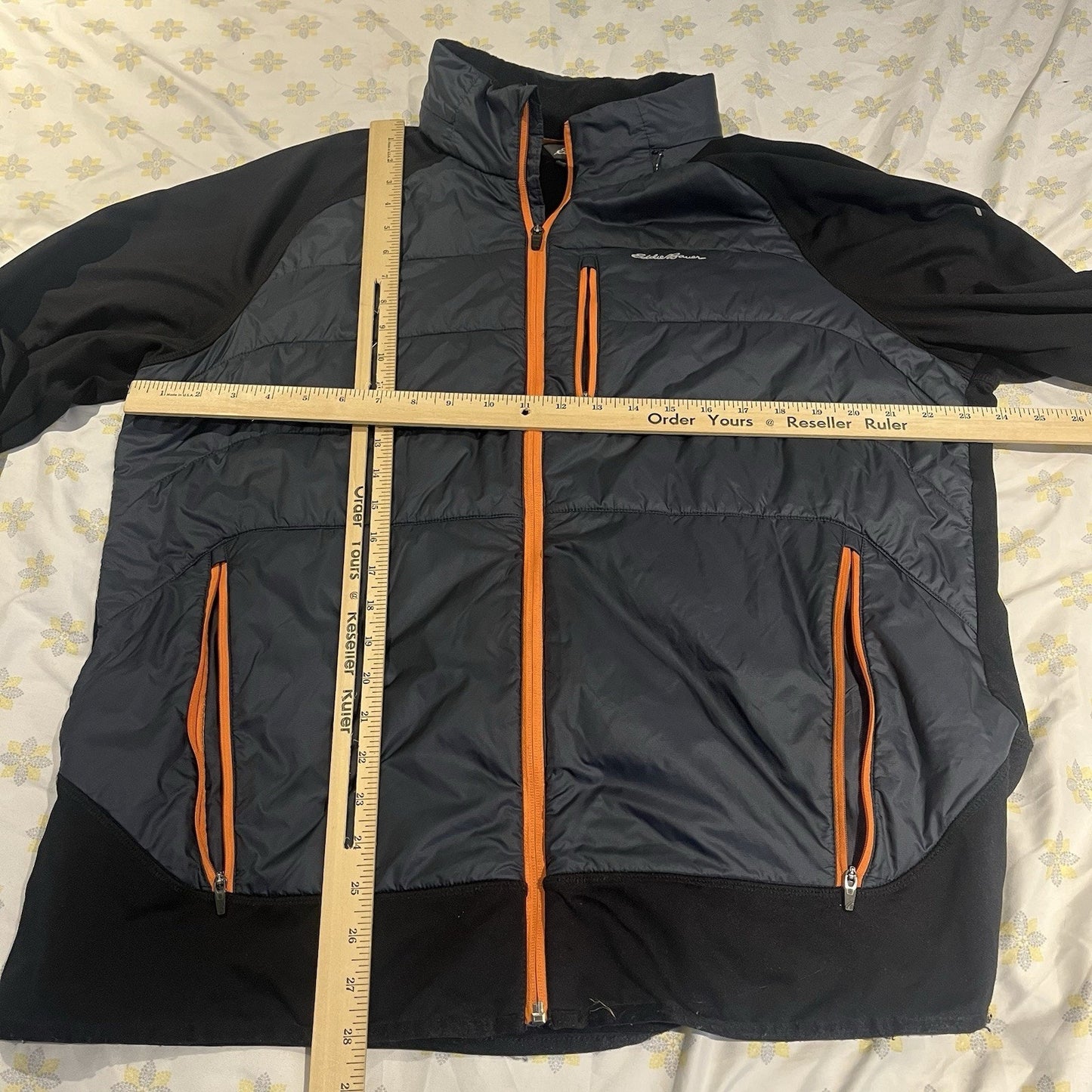 Eddie Bauer Freeheat men's XL full zip hooded puff jacket