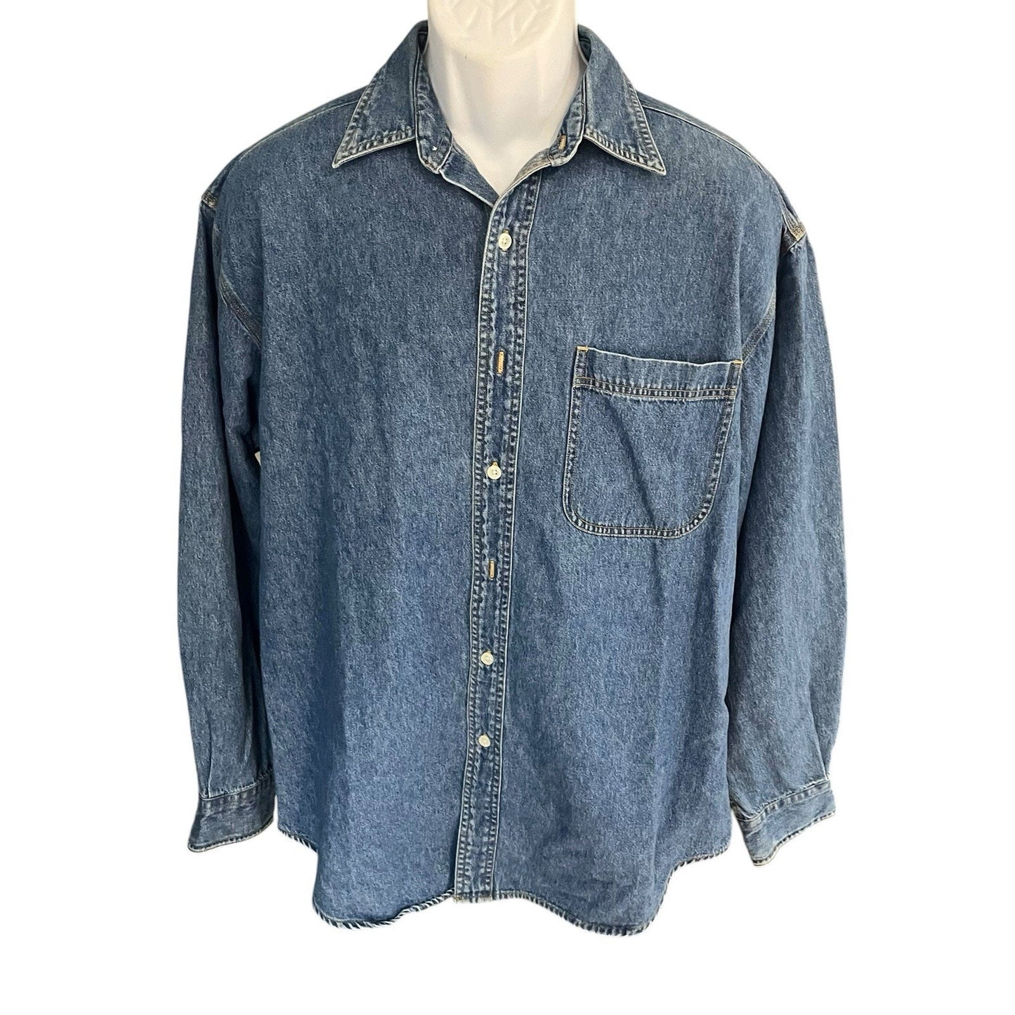Vtg The Disney Store Men's L Winnie the Pooh embroidered button up denim shirt