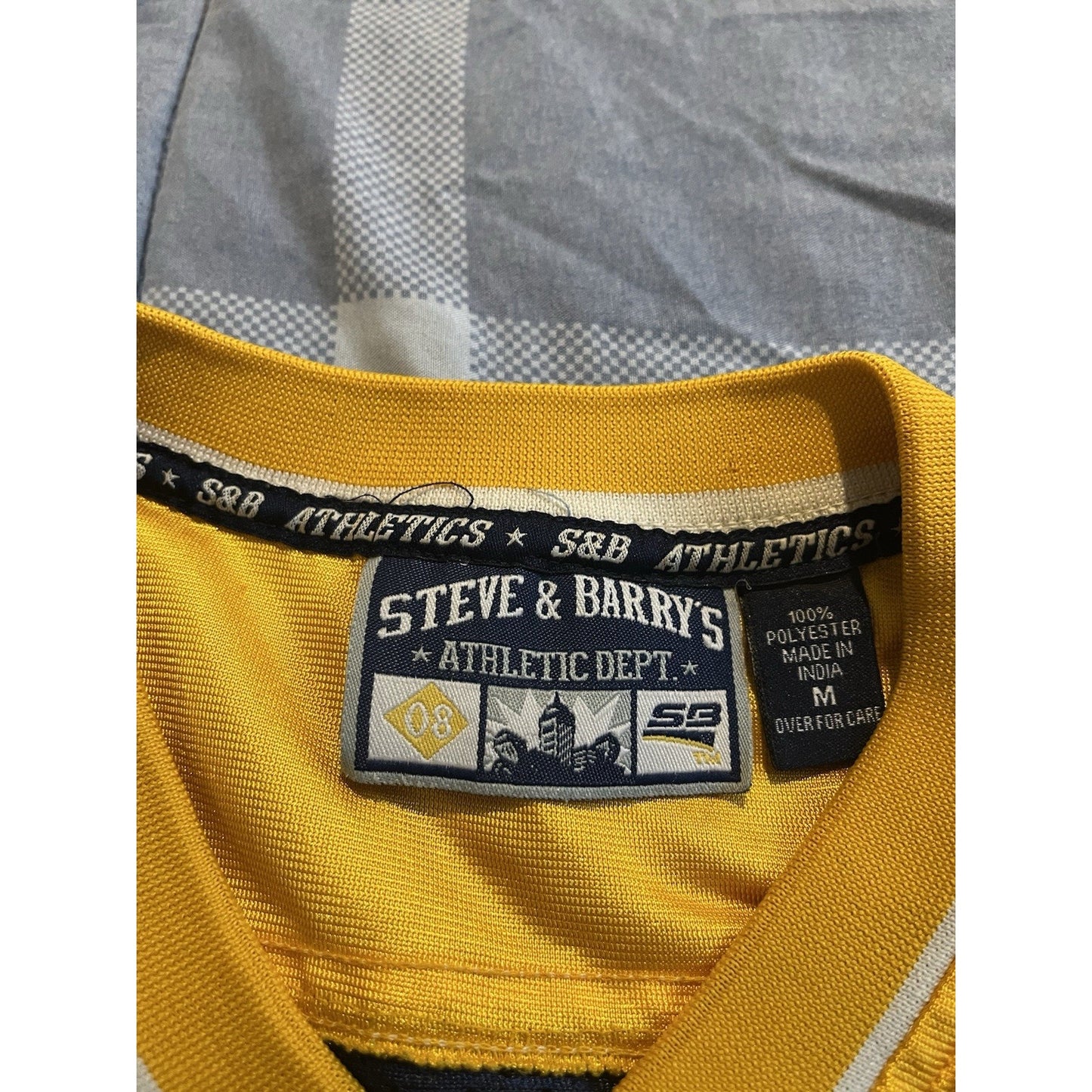 Vtg Steve & Barry’s Men's M West Virginia Mountaineers football Jersey