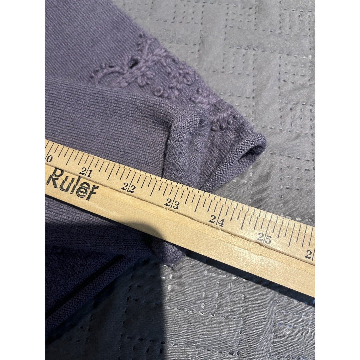 Vtg Herman Geist women's M purple 100% wool cardigan sweater