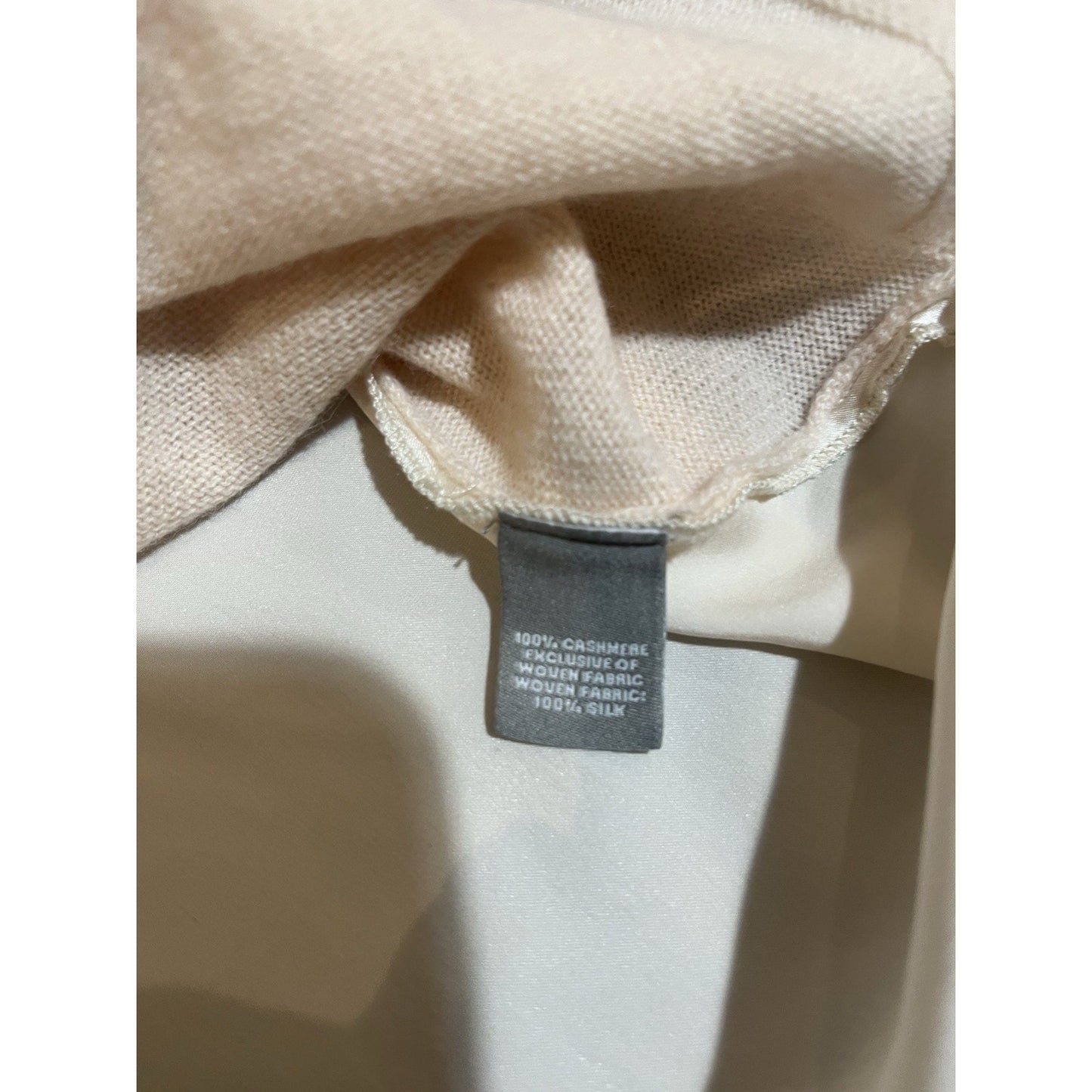 Neiman Marcus cashmere collection Women's L 3/4 sleeve cream sweater