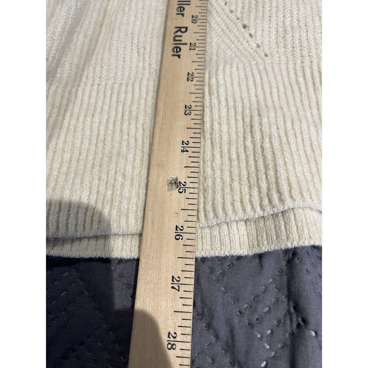 Lane Bryant Women's 26/28 cream color knit long sleeve sweater NWT