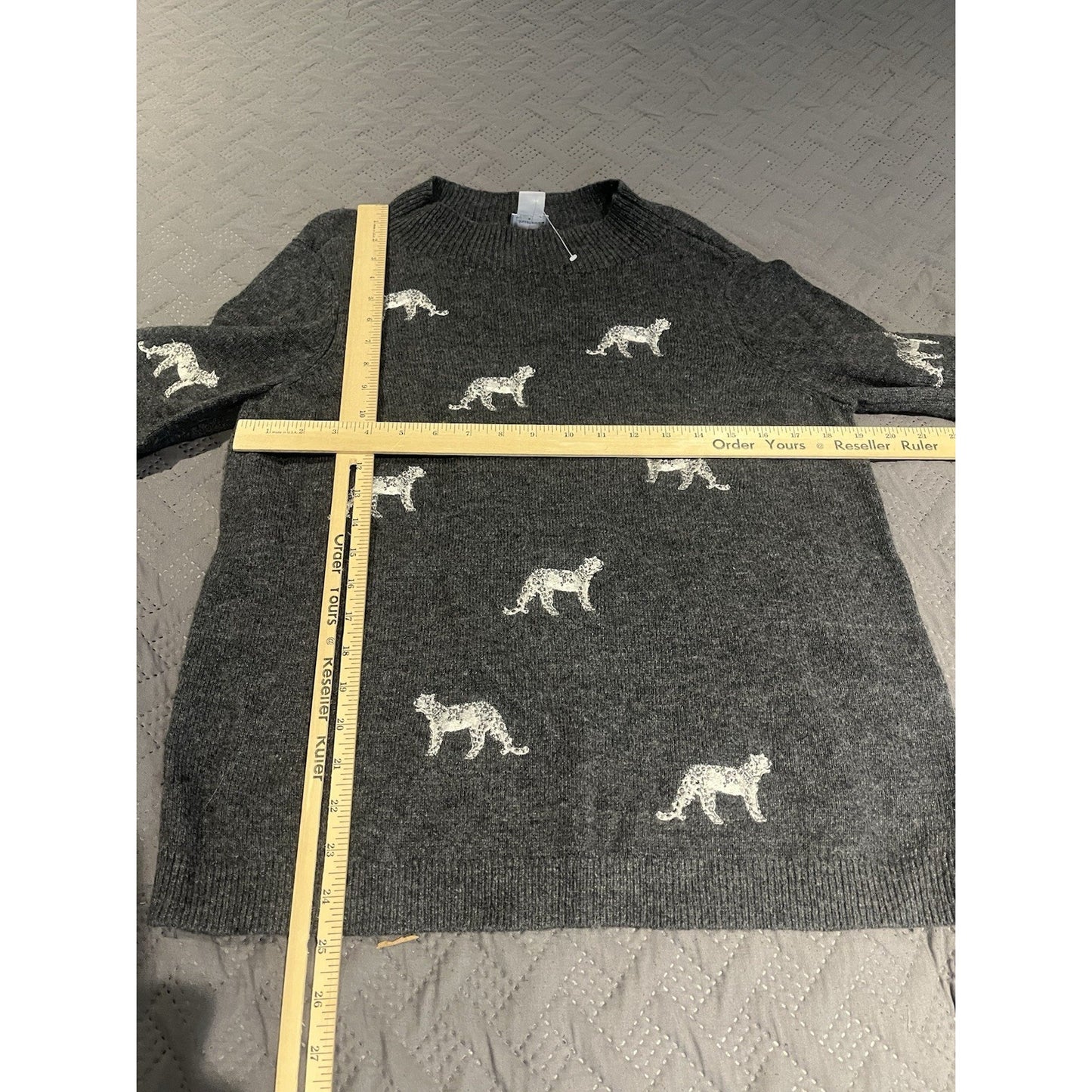 Chicos Women's 1 M Charcoal Gray Cheetah Embellished Mock Neck Sweater