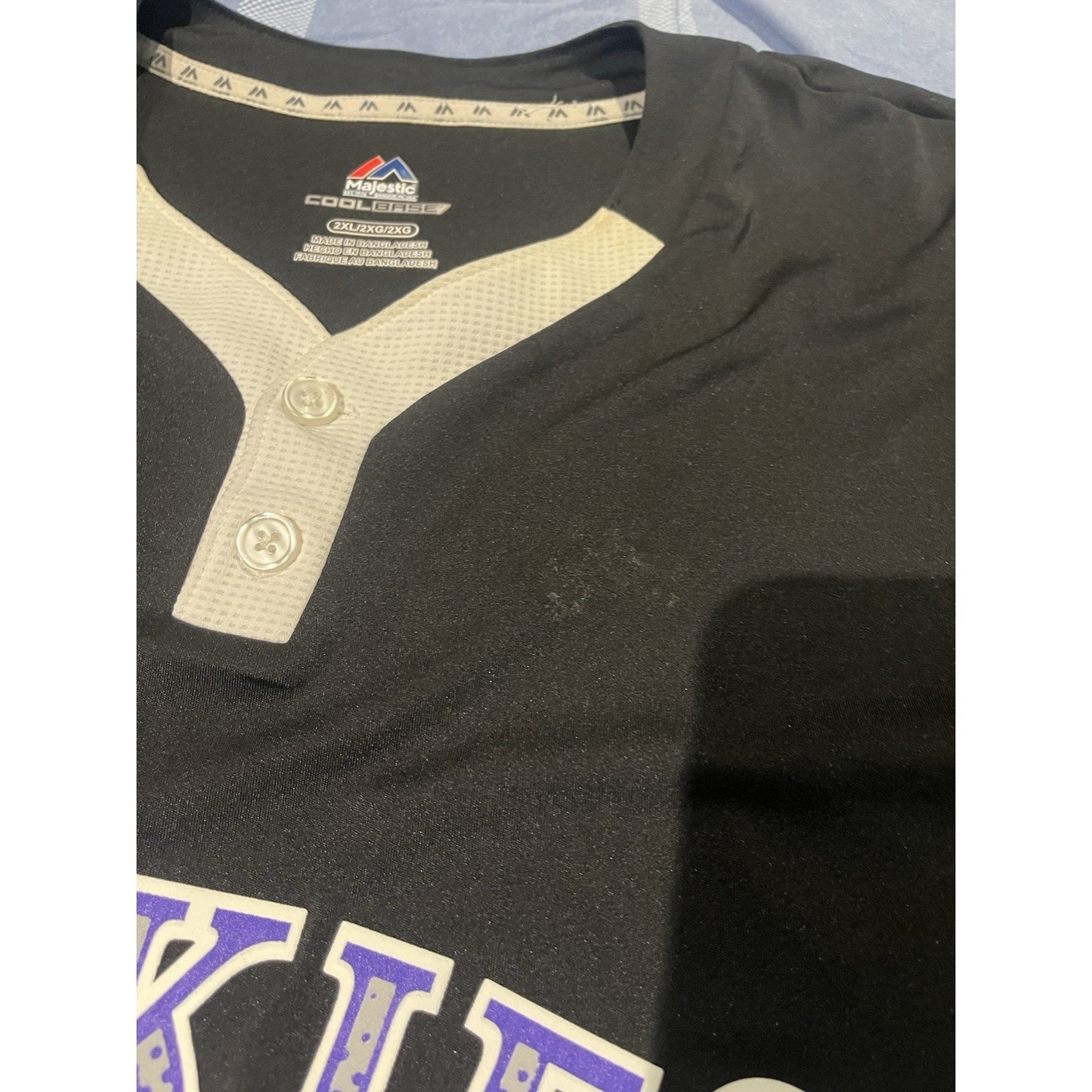 Majestic coolbase Men's 2XL Colorado Rockies henley jersey