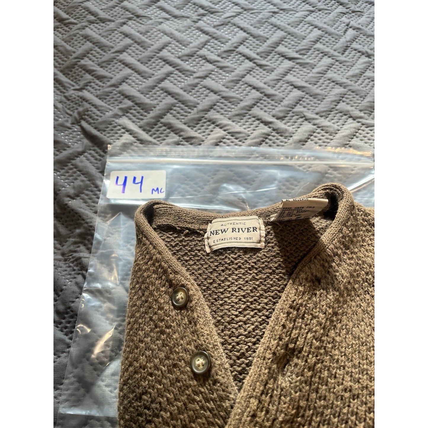 New River Men's S ramie blend waffle kniy henley sweater