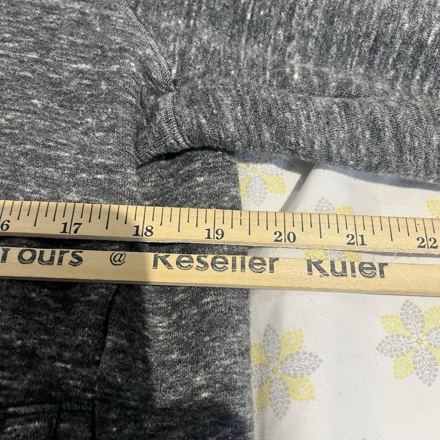 Vince Men's L full zip grey long sleeve sweatshirt