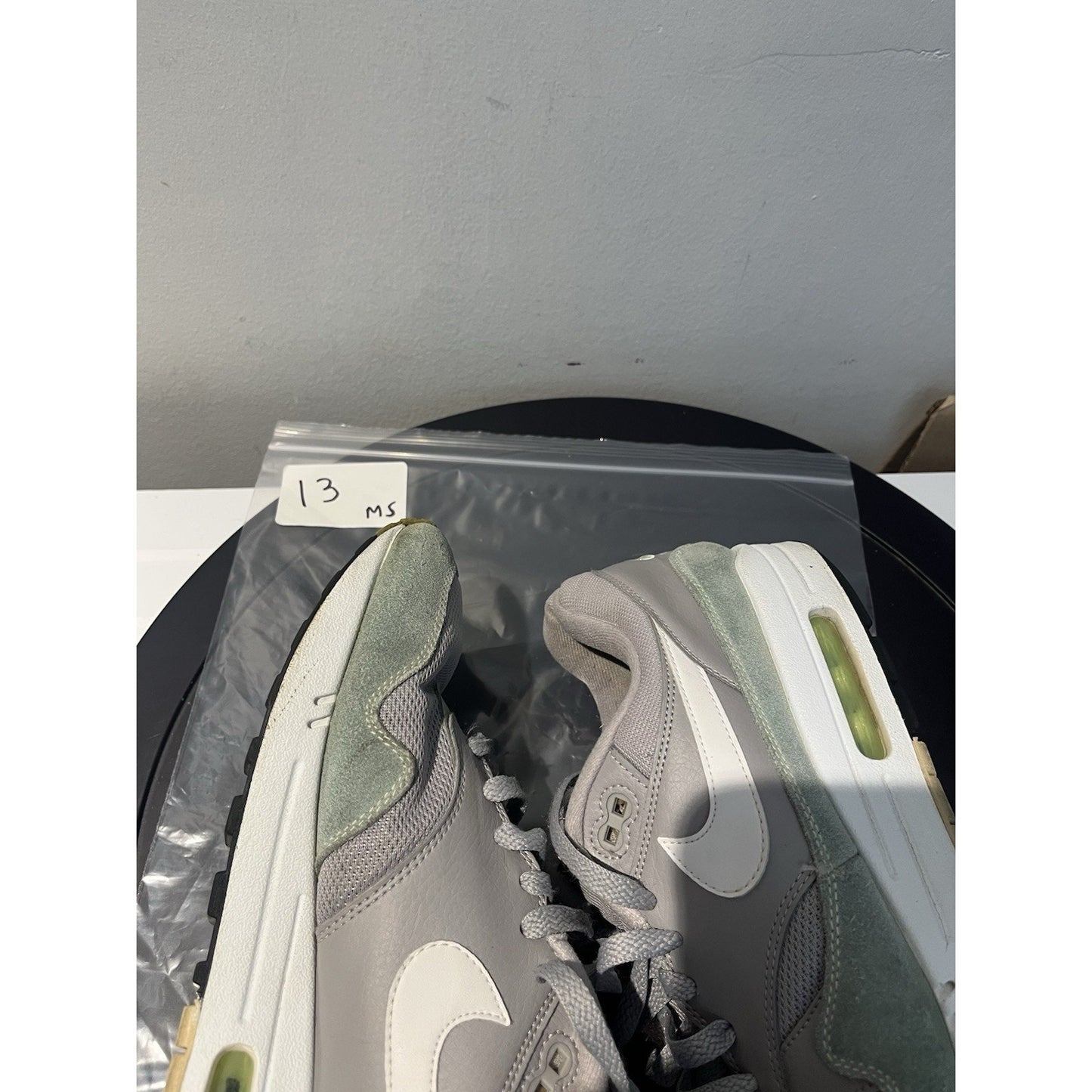 Nike Air Max 1 Atmosphere Grey White Fresh Mint Green Men's Size 11 AH8145-015