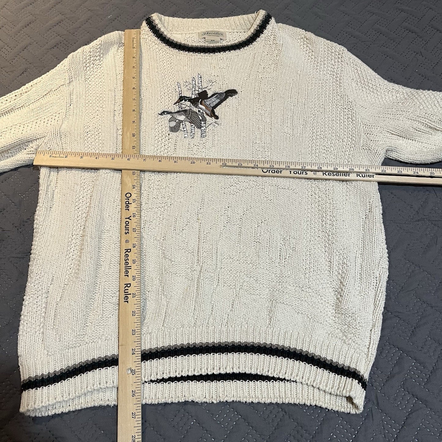 vtg St.John's Bay Men's M cream long sleeve embroidered ducks knit sweater