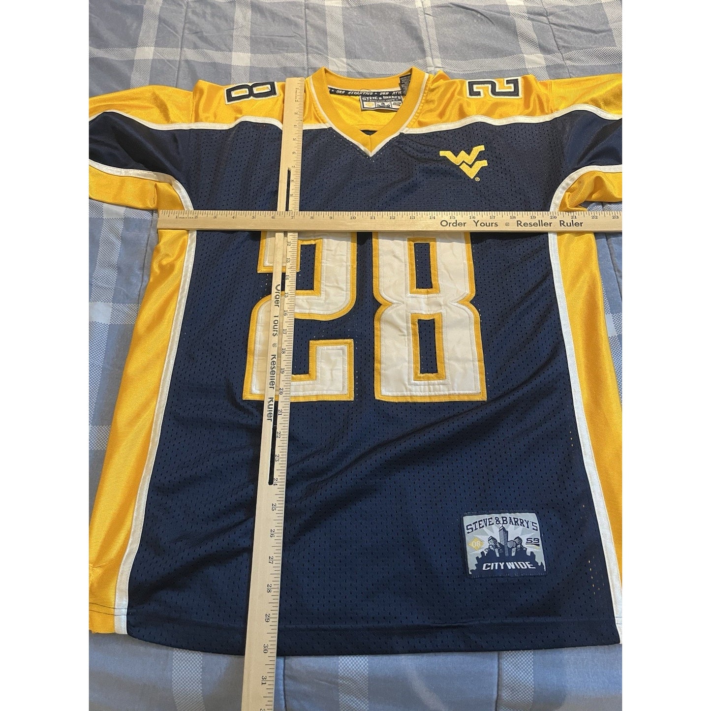 Vtg Steve & Barry’s Men's M West Virginia Mountaineers football Jersey