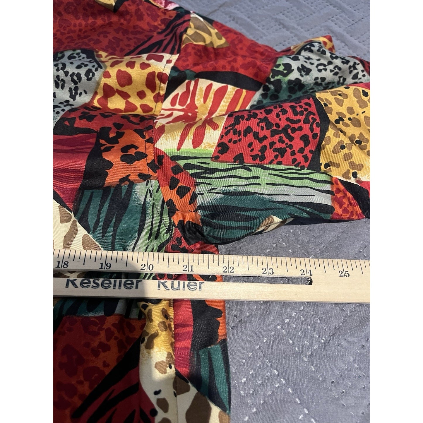 Vtg Anna & Frank women's L 100% silk multicolored button up shoulder pad shirt
