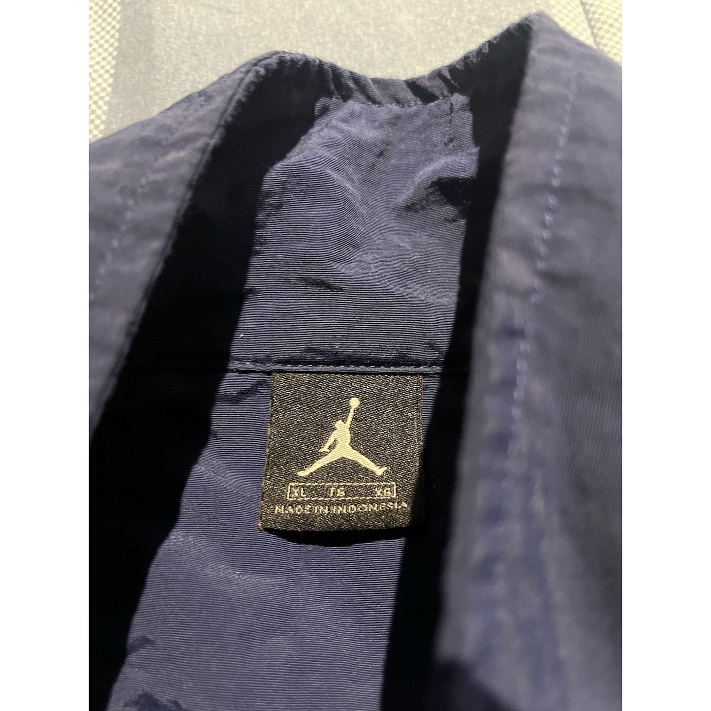 Vtg Nike Jordan Men's XL blue embroidered track jacket