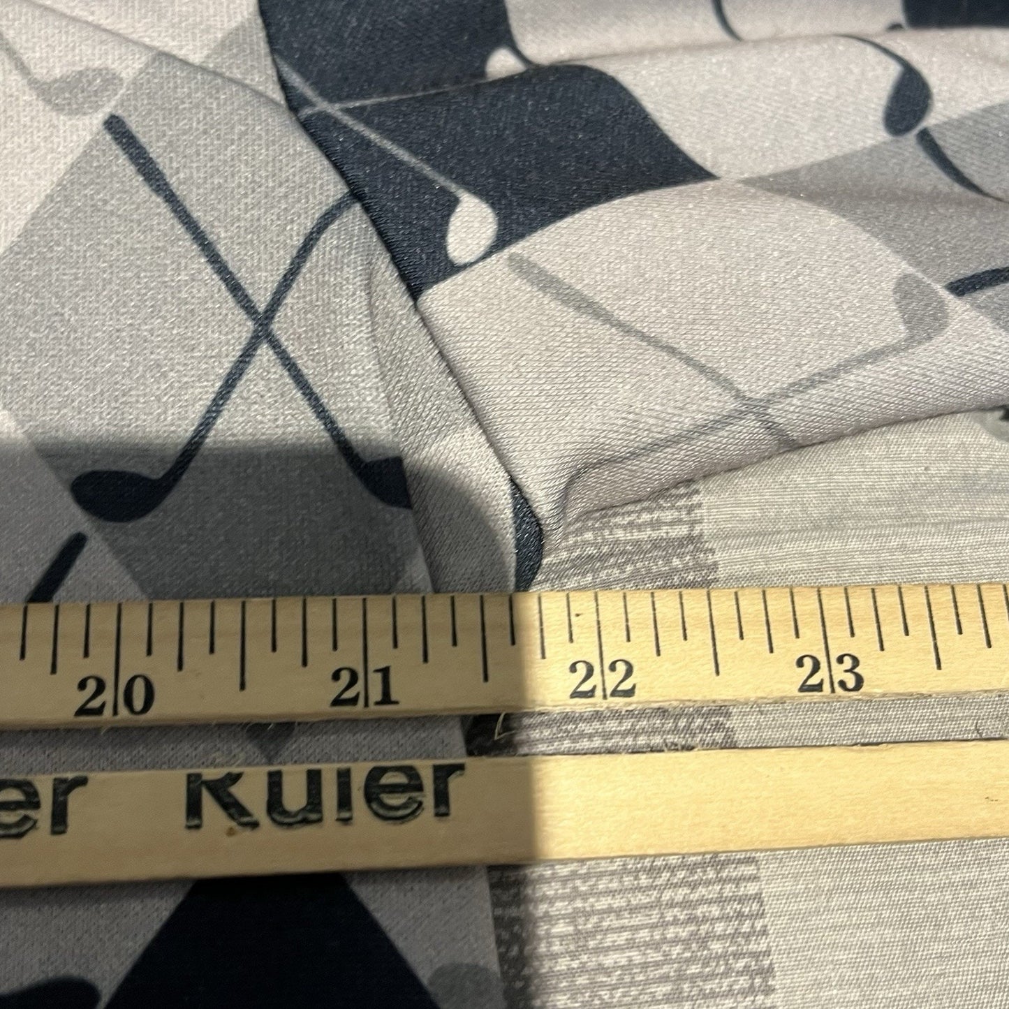 Cegolfs women's L side 1/4 zip argyle golf club all over print jacket