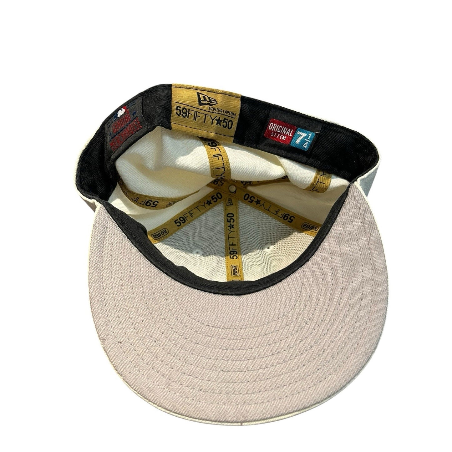 New Era 59Fifty 7 1/4 New york Yankees flat brim essential wool fitted hat