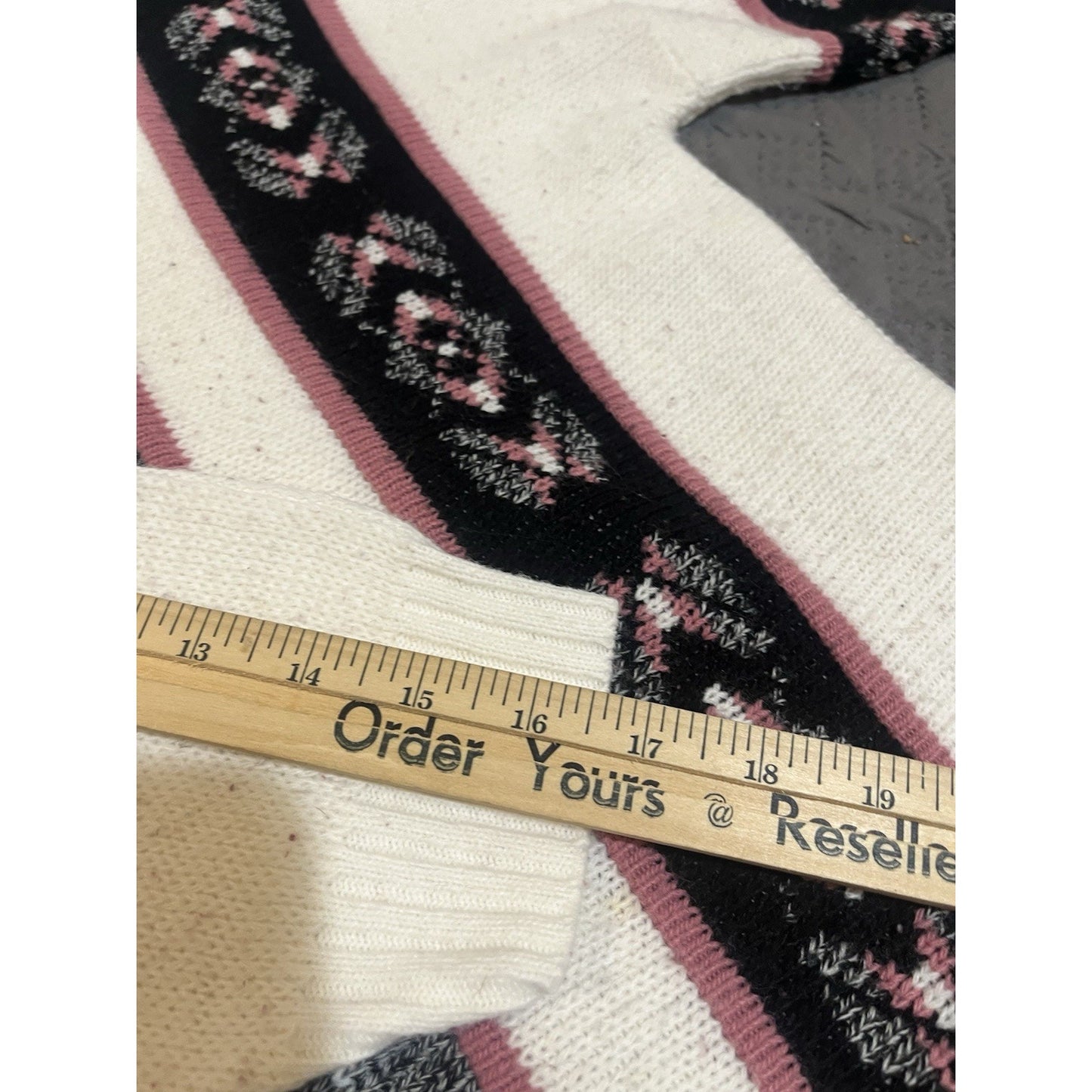 Vtg Private EyesWomen's XL oversized tribal print turtle neck sweater USA made