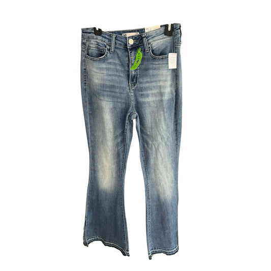 Sonoma goods for life Sz 11/30W high rise flare light wash raw-hem wide leg jean