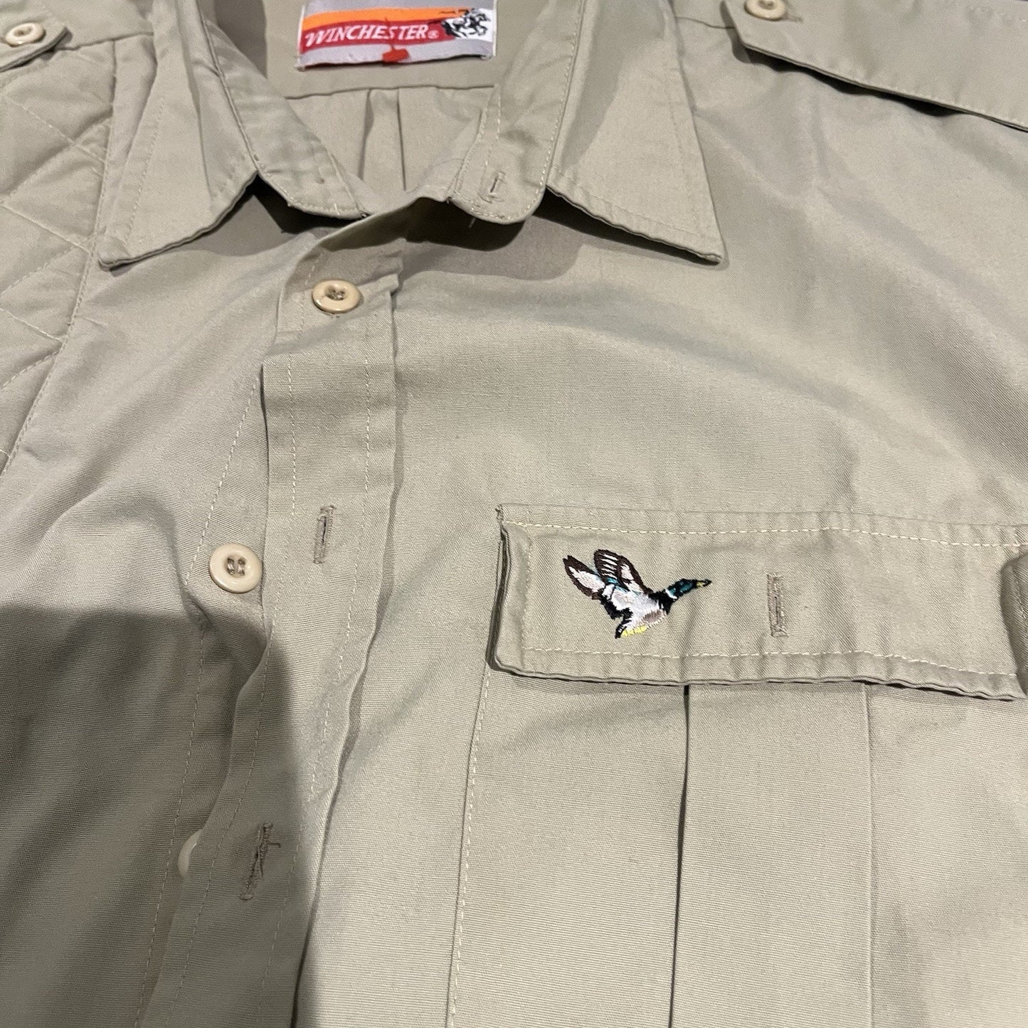 Vtg Winchester Men's XL Tan Padded Shoulder Vented Short Sleeve Button Up Shirt