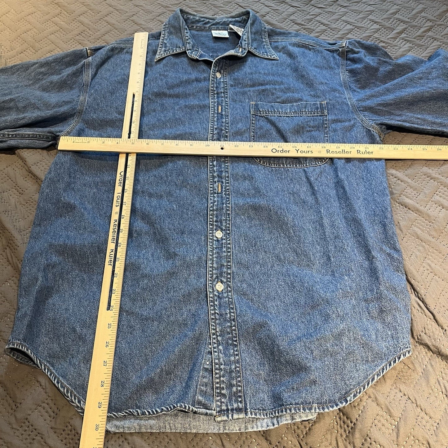 Vtg The Disney Store Men's L Winnie the Pooh embroidered button up denim shirt