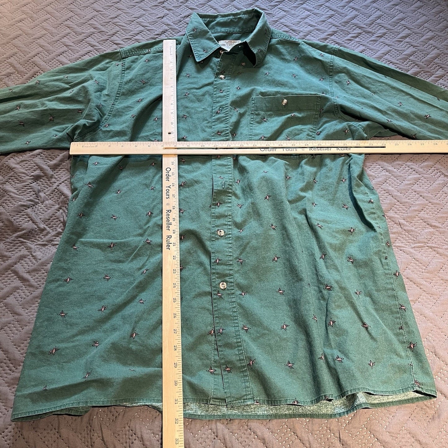 Wrangler Rugged Wear Men's XLT green all over duck print button up shirt
