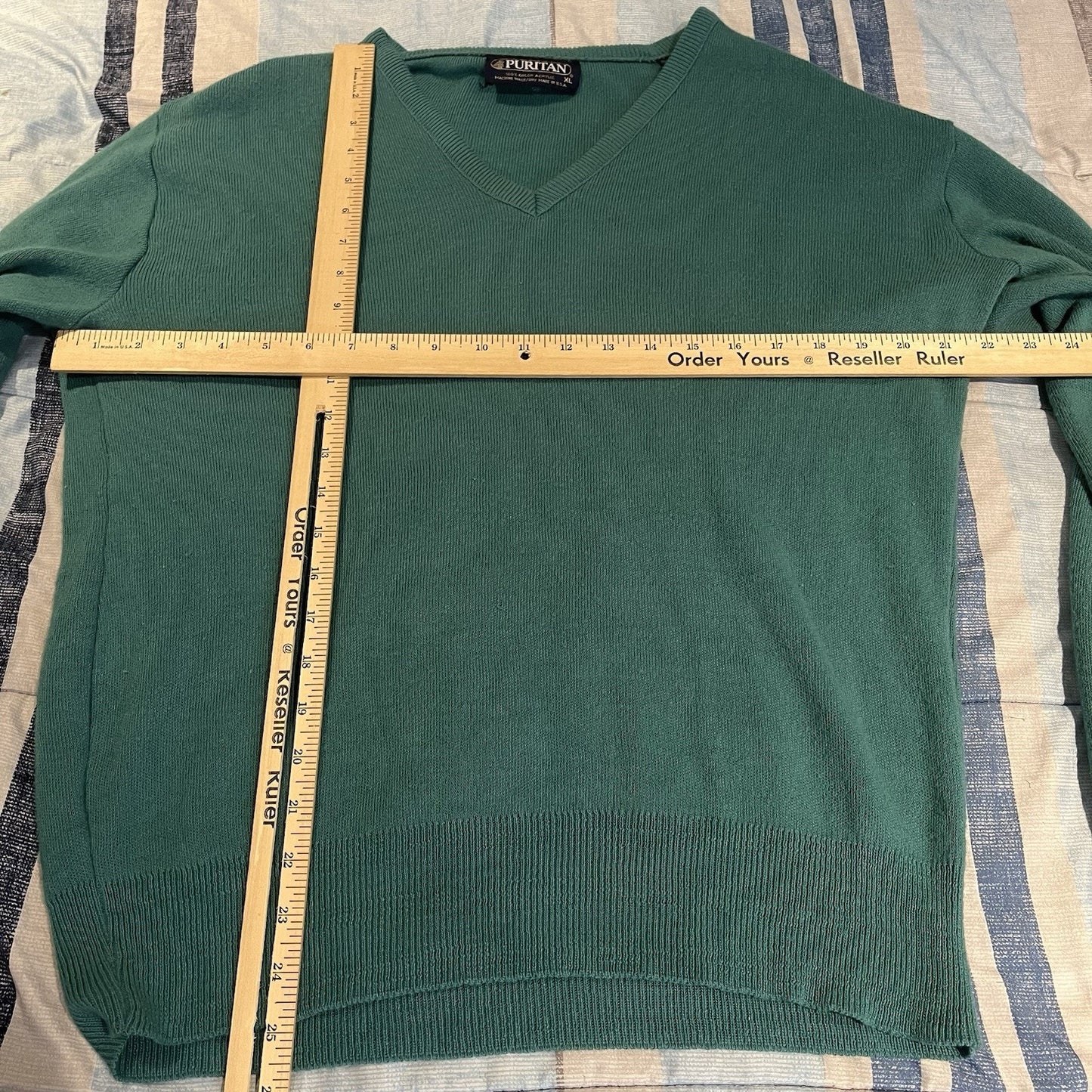 Puritan men's XL green v-neck long sleeve 100% Orlon acrylic sweater made in USA