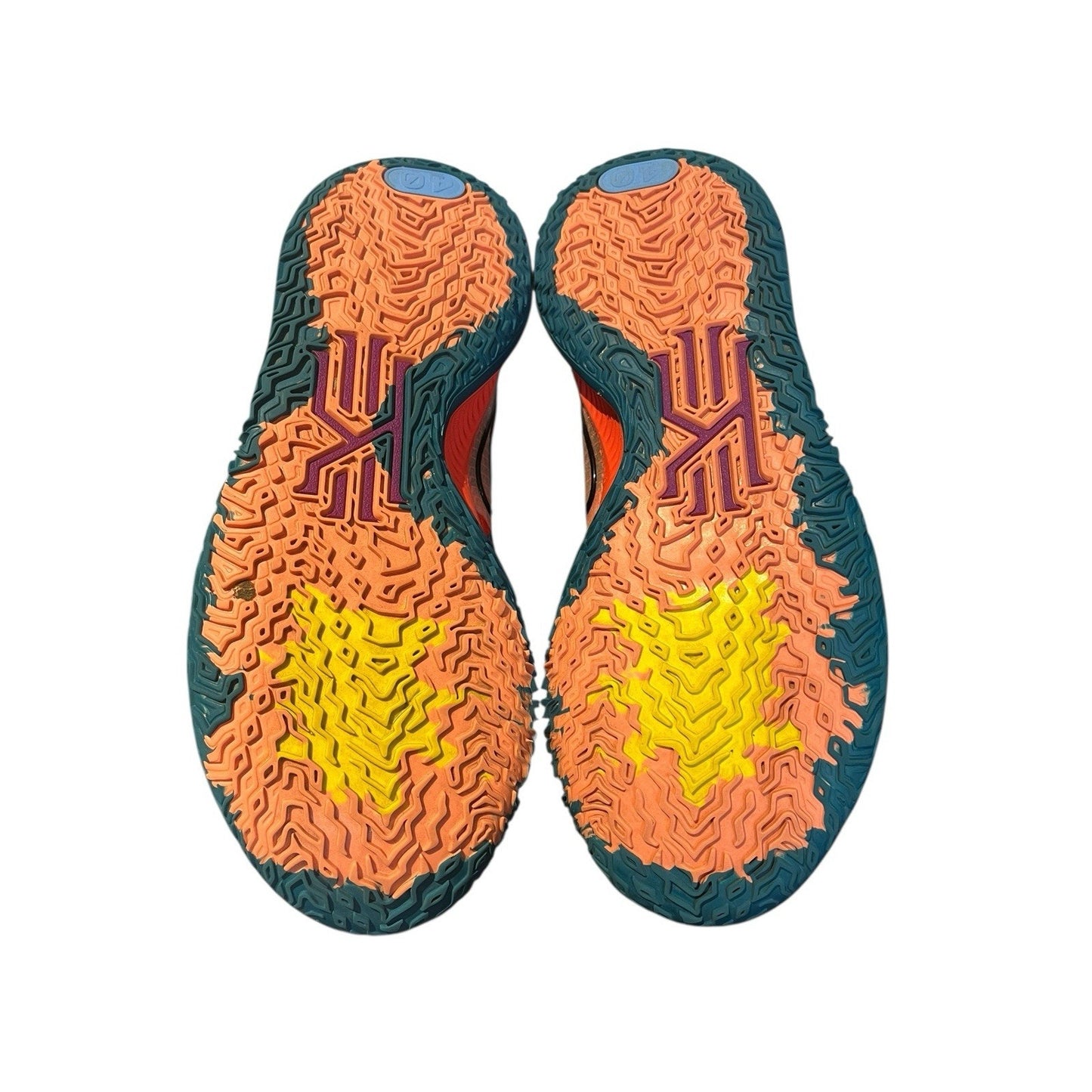 Nike Kyrie 4 EP Low 1 World 1 People Men's size 7