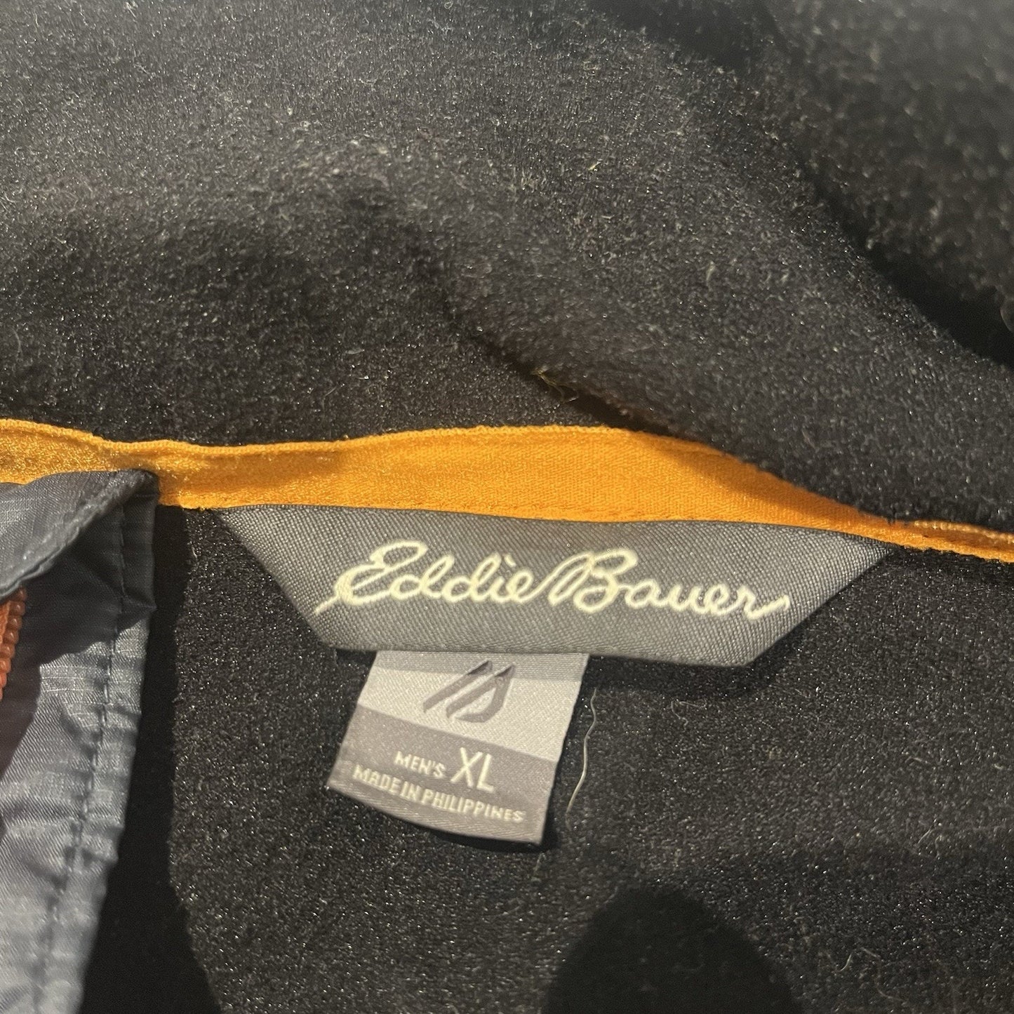 Eddie Bauer Freeheat men's XL full zip hooded puff jacket