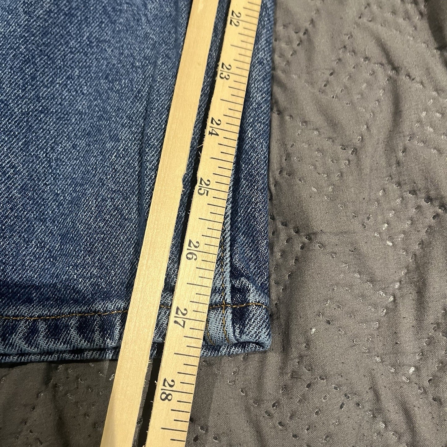 Levi's 505 Men's W 34 X L 30 blue regular fit straight leg jean's