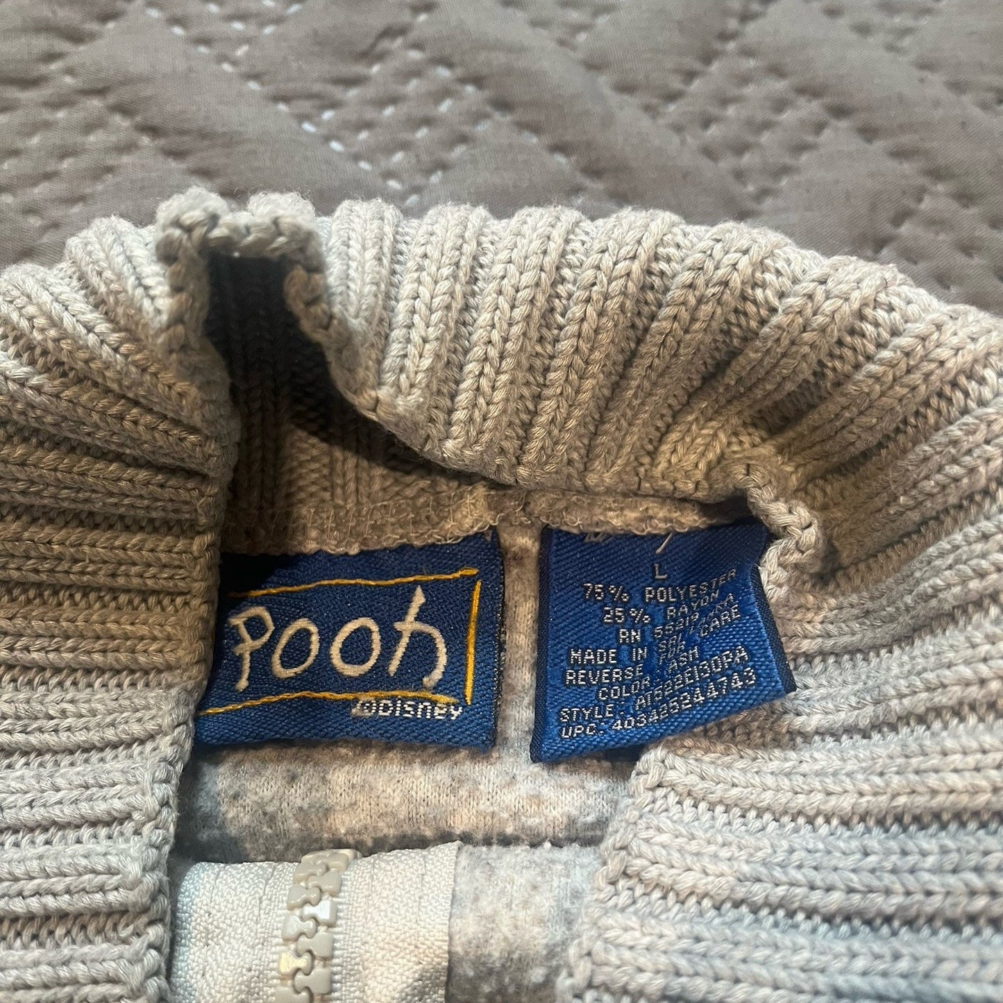 Vtg Disney Winnie the Pooh women's L 1/4 zip fleece sweater Eayore