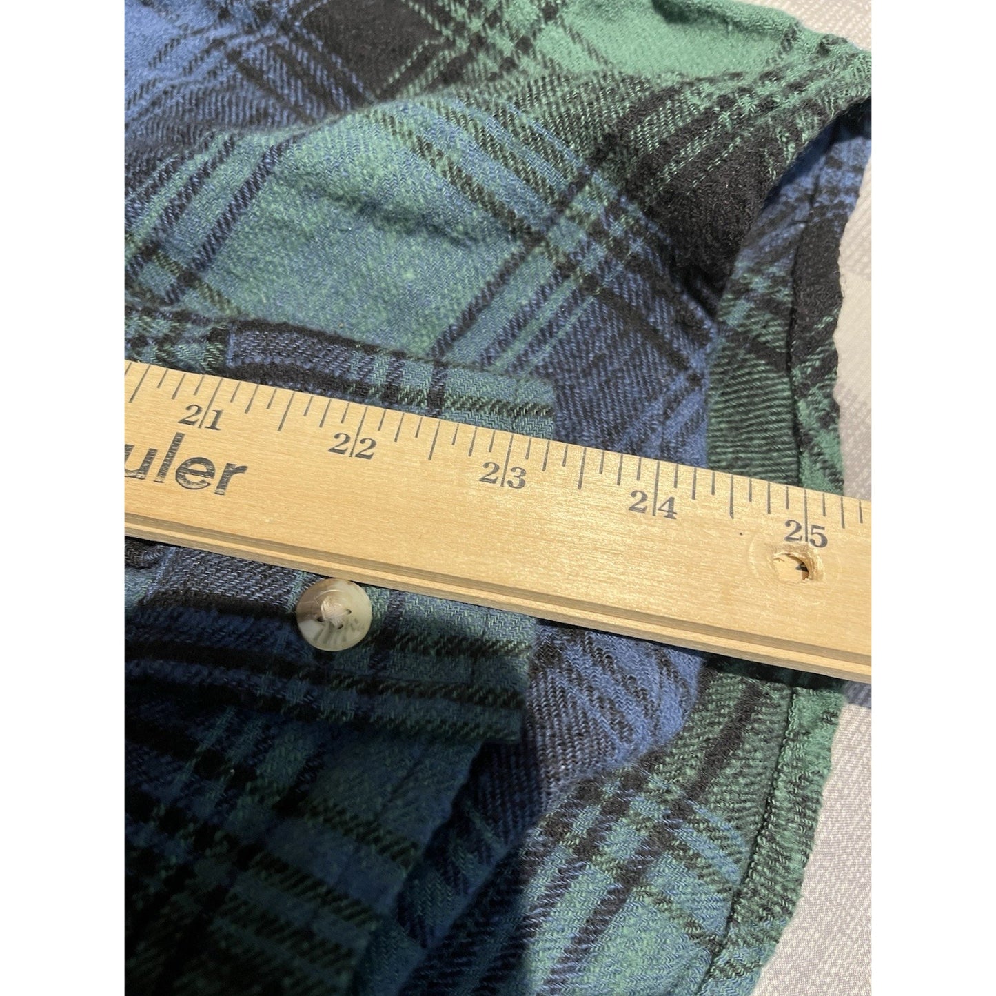 Arizona Jean Co Men's L green/blue plaid hooded button up flannel jacket NWT