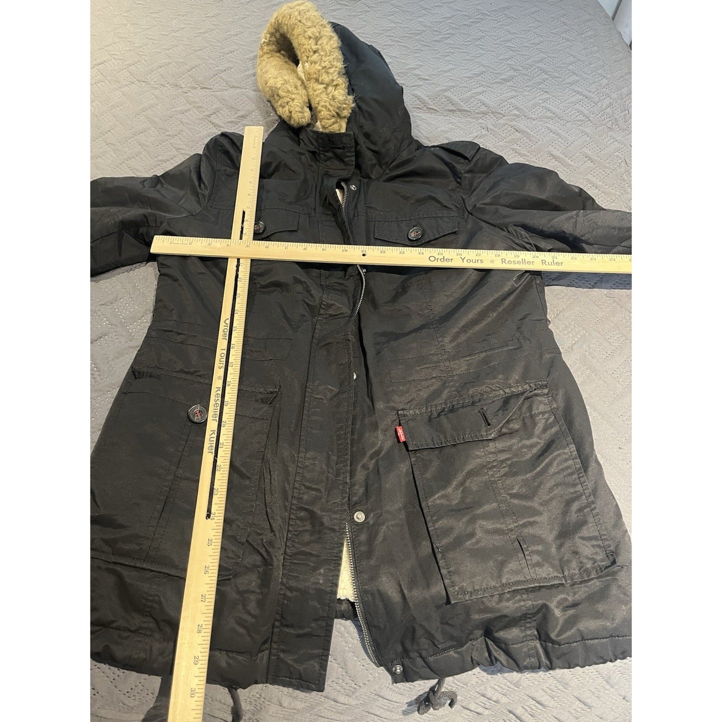 Levis Parka Womens Large Black Sherpa Lined Faux Fur Hooded Coat Jacket
