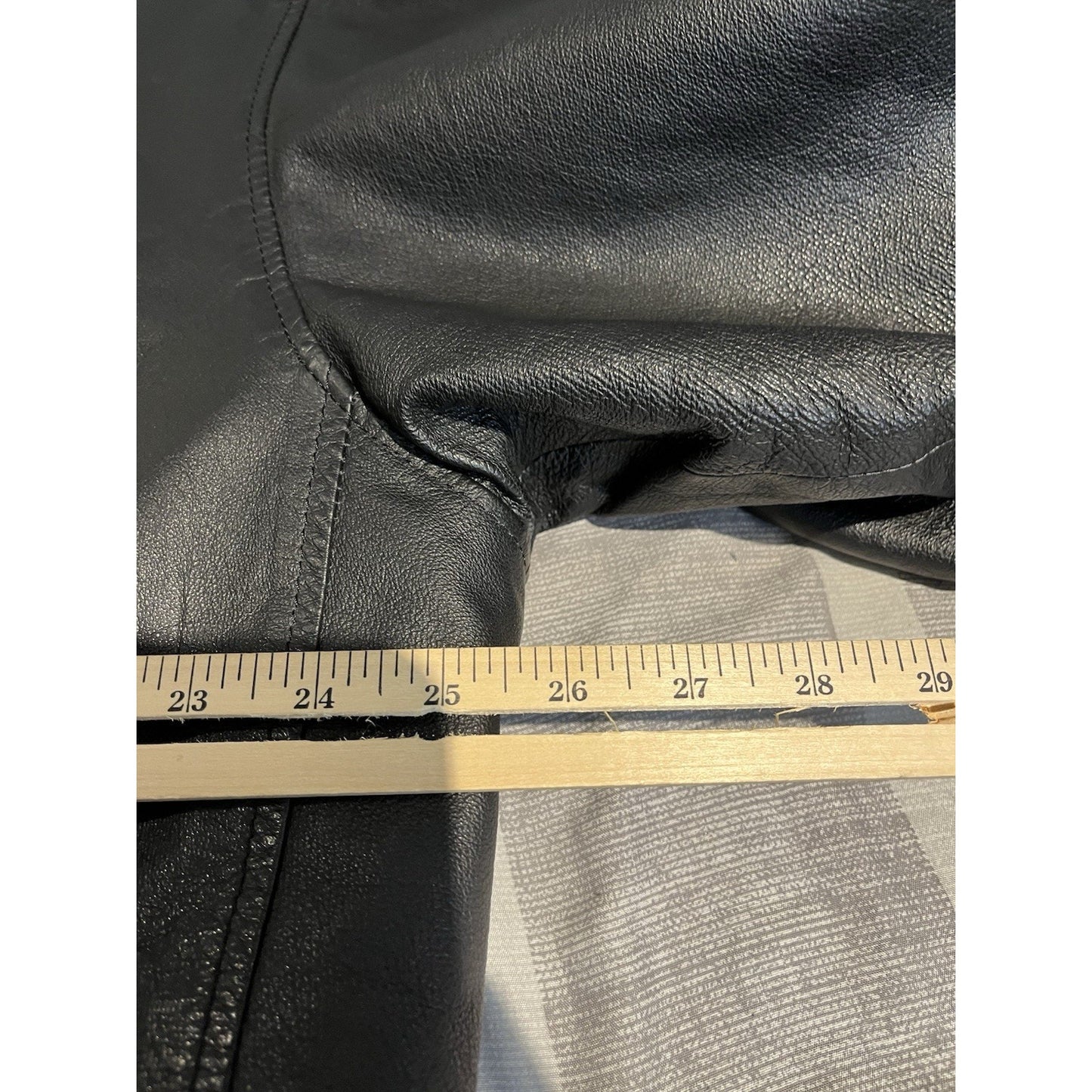 Winco USA Men's 3XL full zip black leather jacket