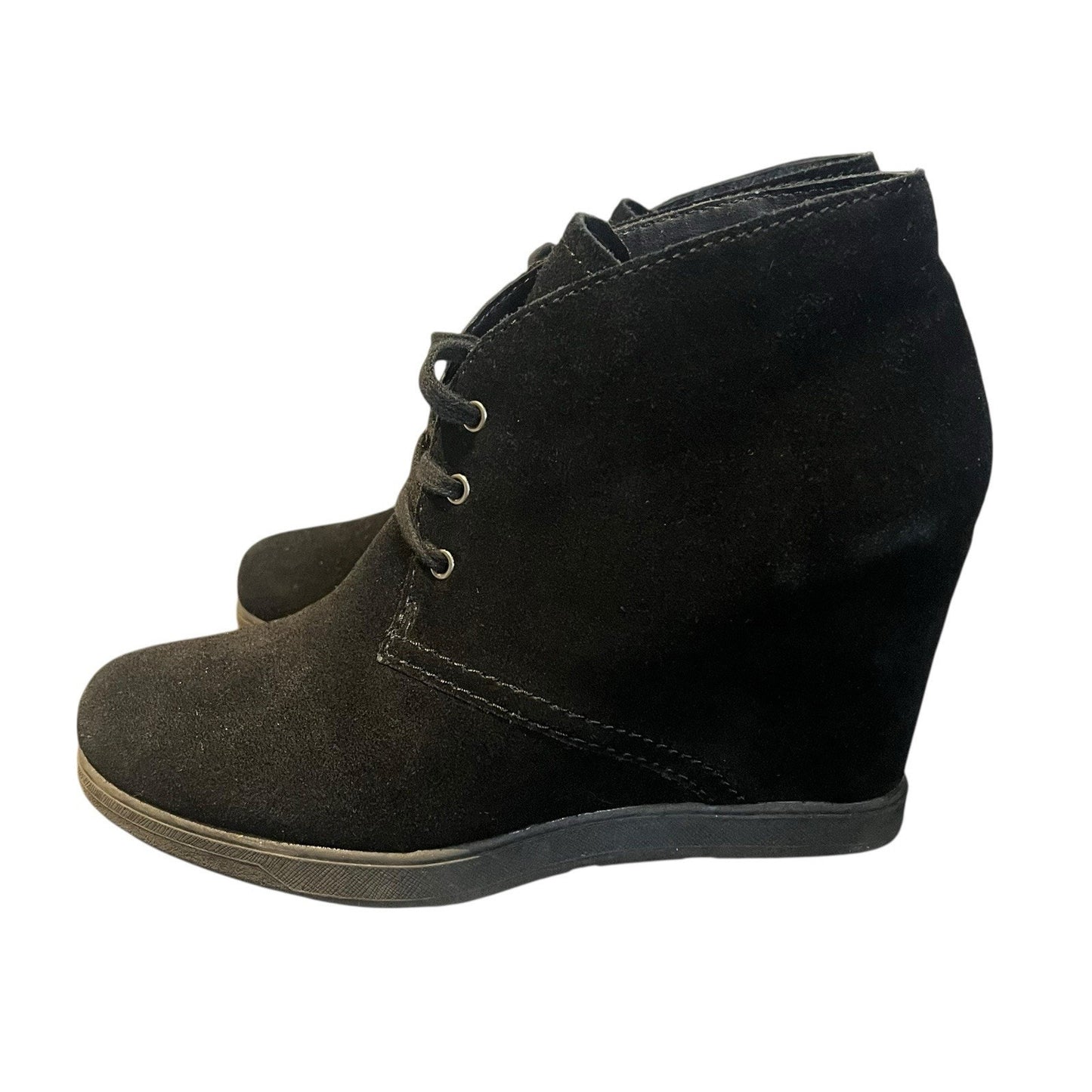 Dolce Vita Women's 7.5 black suede wedge chukka style lace up booties