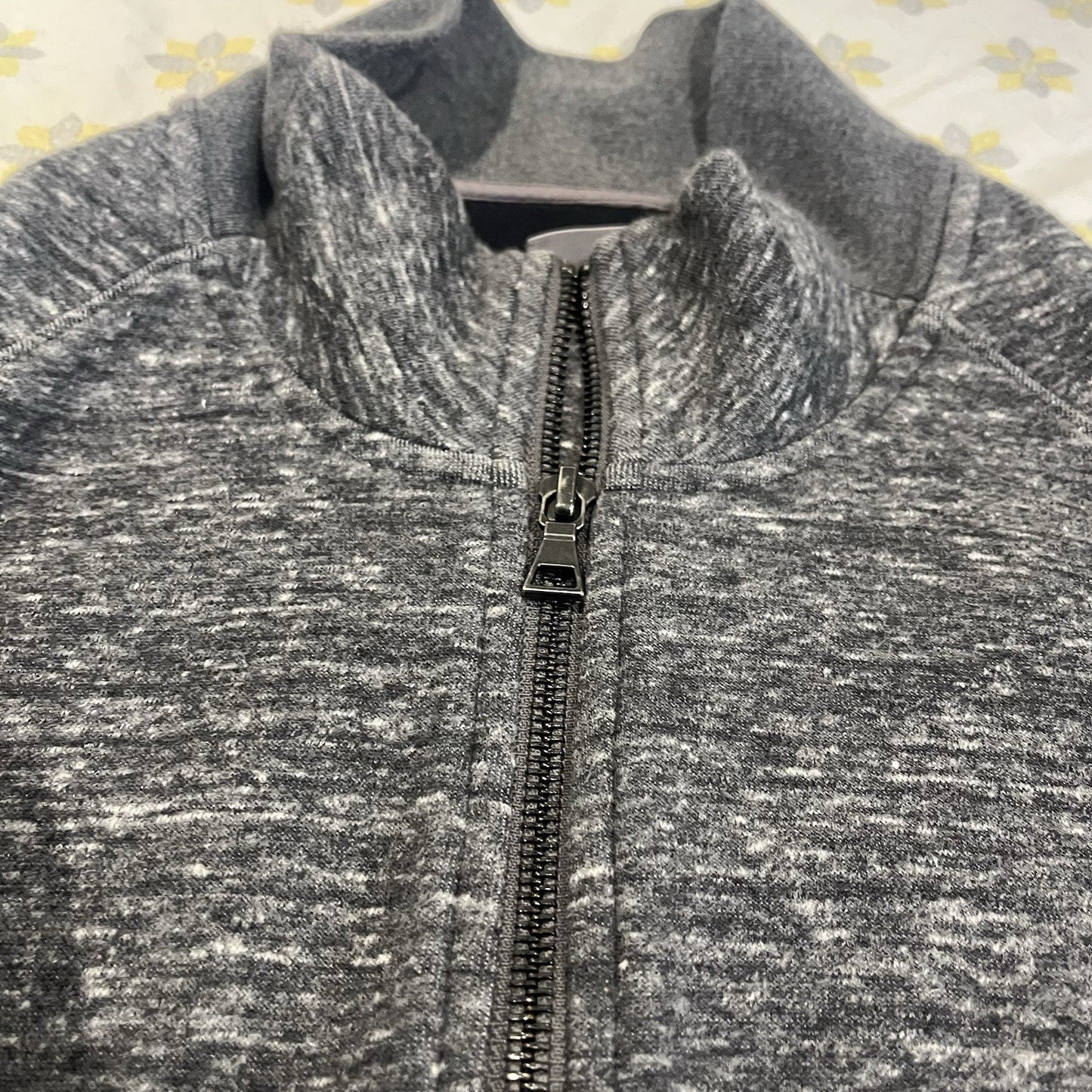 Vince Men's L full zip grey long sleeve sweatshirt