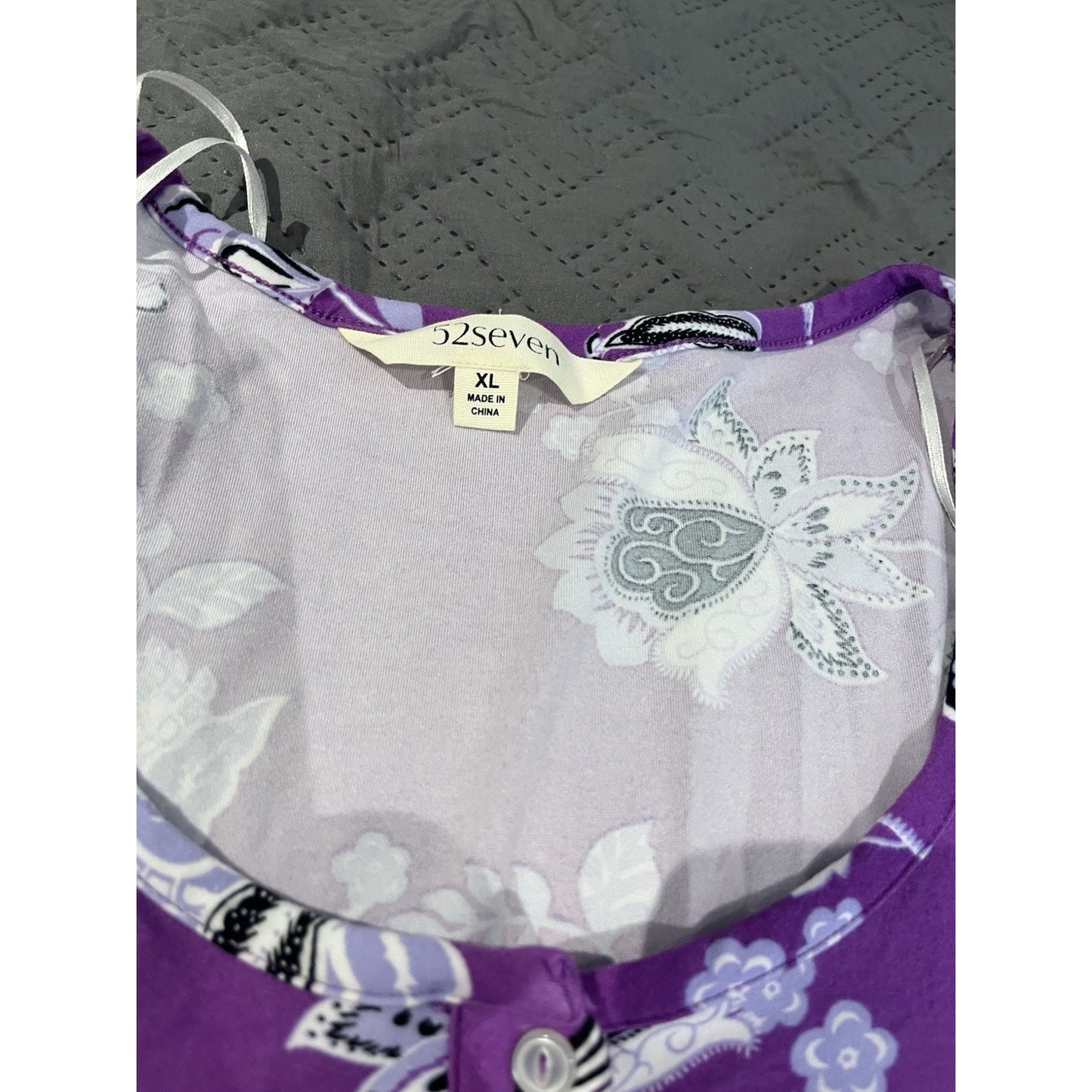 52 Seven Women's XL all over floral print purple nightgown NWT