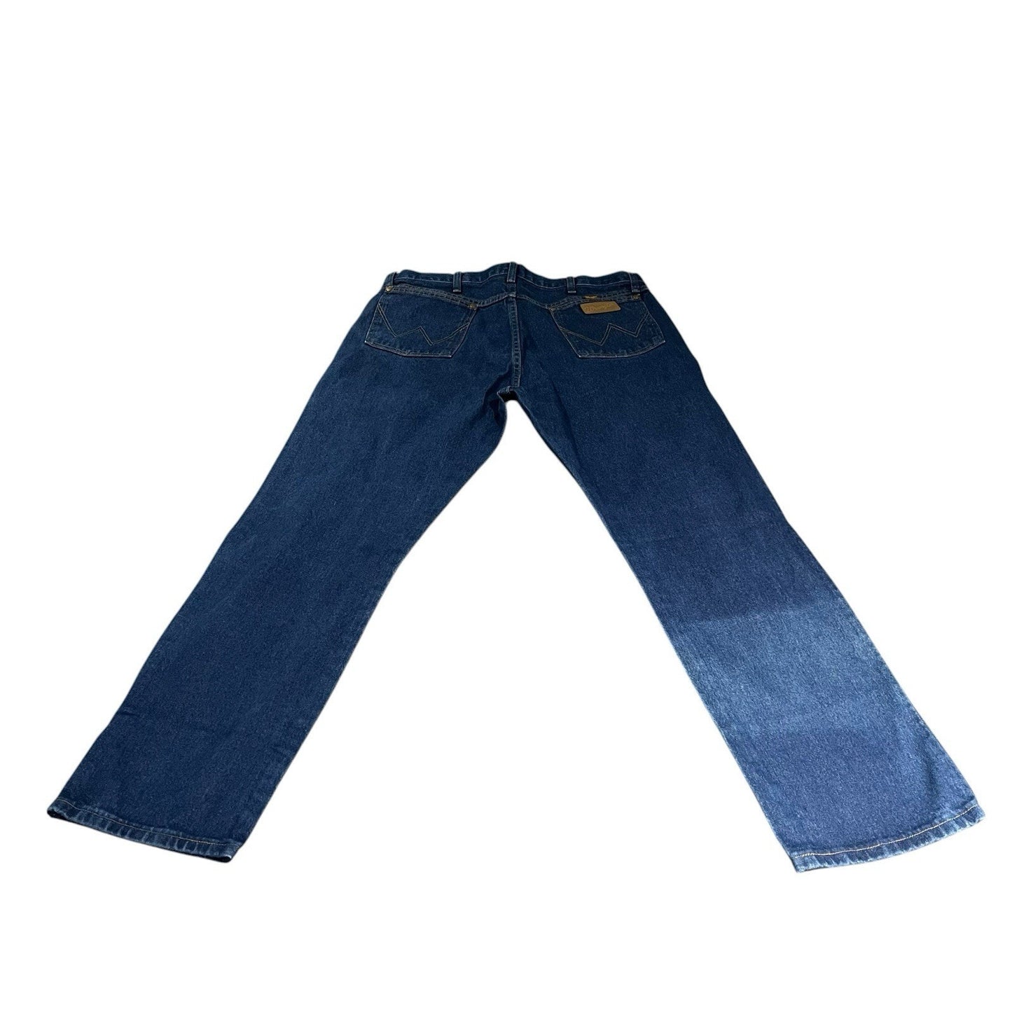 Wrangler Men's W 38 x L 32 W stitching cowboy cut denim jeans