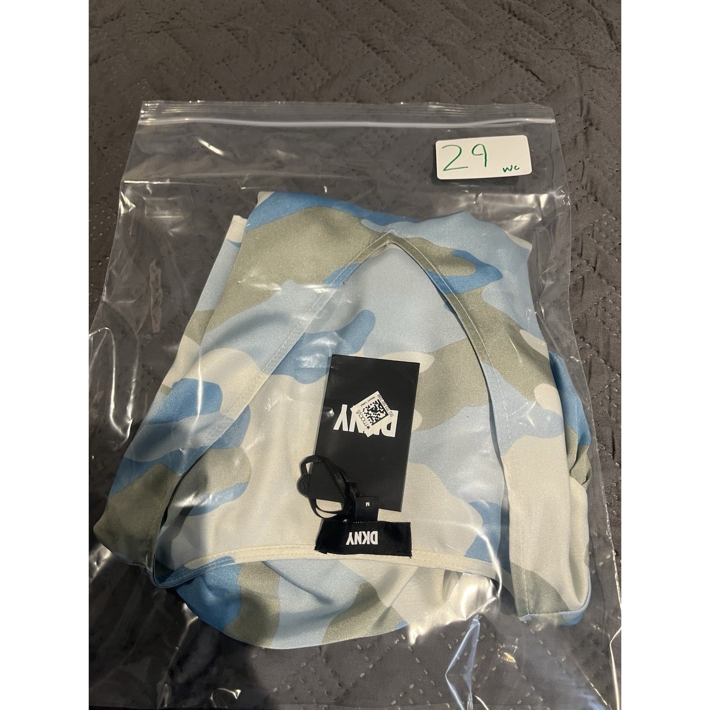 DKNY Women's M balloon sleeve blue camo blouse NWT