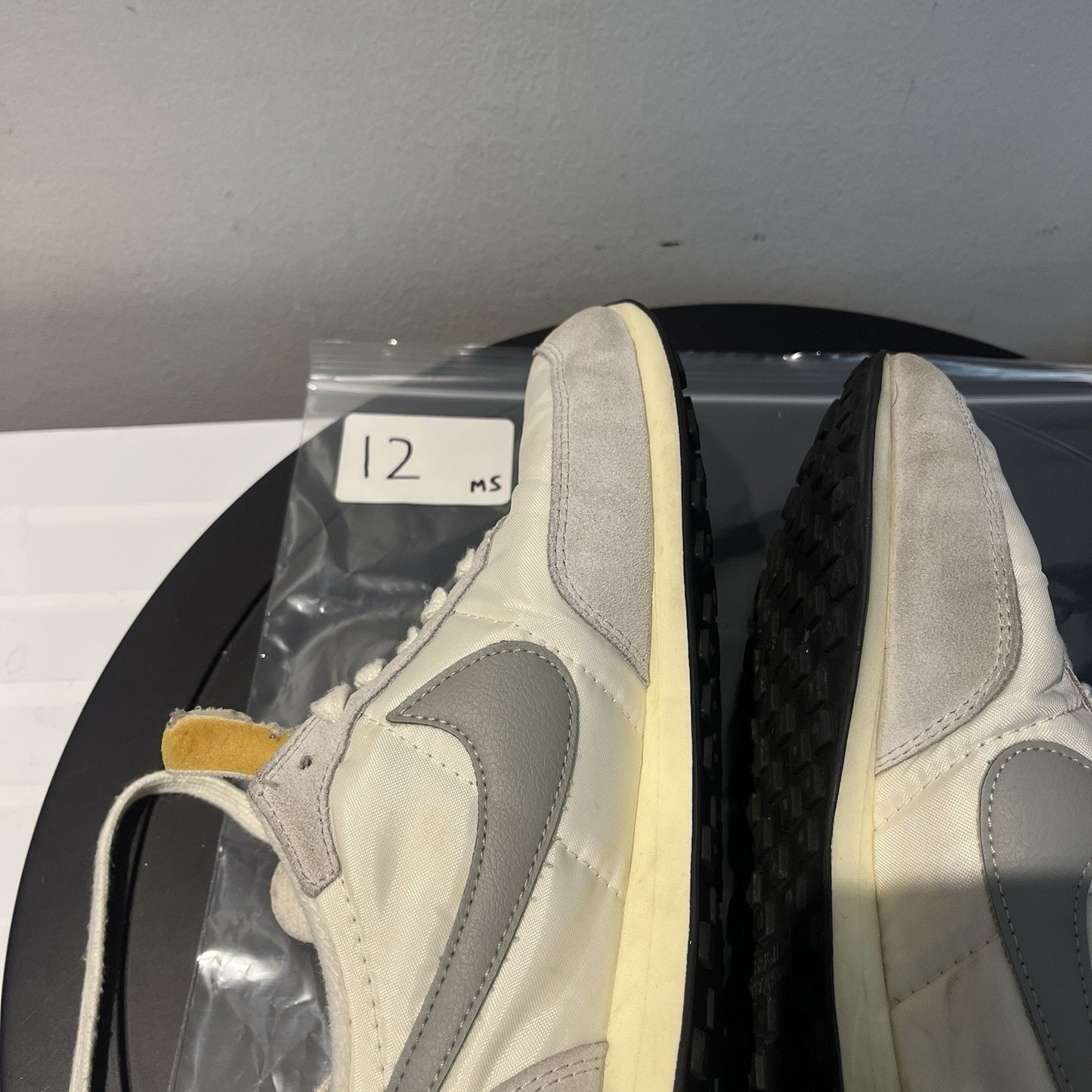 Nike Waffle Trainer 2 SE Shoes Mens Size 10 Sail Light Bone Sneakers DM0180-100