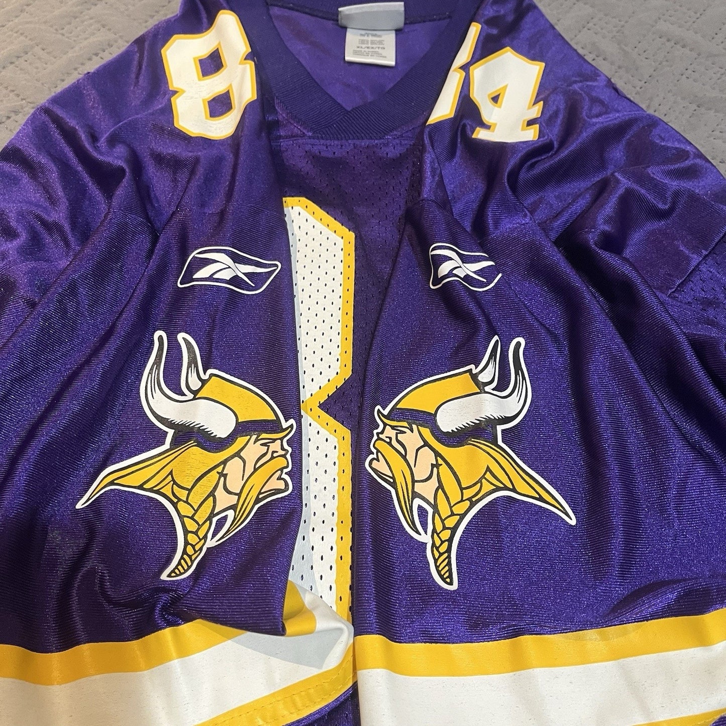 Vtg y2k Reebok NFL Men's XL Minnesota Vikings #84 Randy Moss Purple Jersey