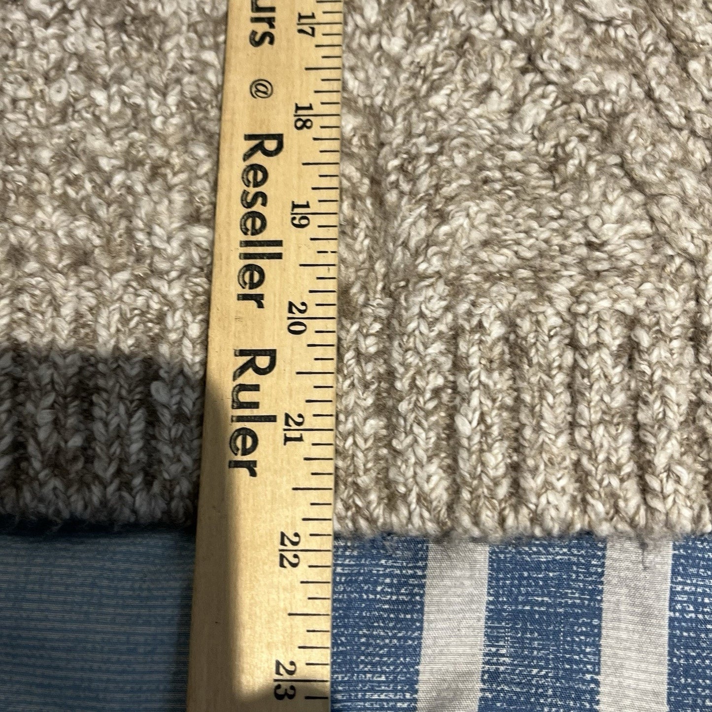 Express Women's XS cold shoulder sleeve cable knit beige sweater NWT