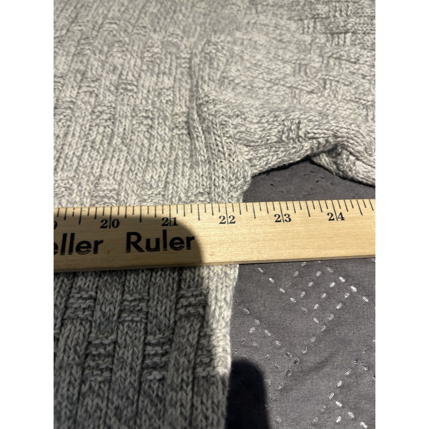 Vtg Peconic Bay Traders Men's M gray long sleeve Sweater made in USA