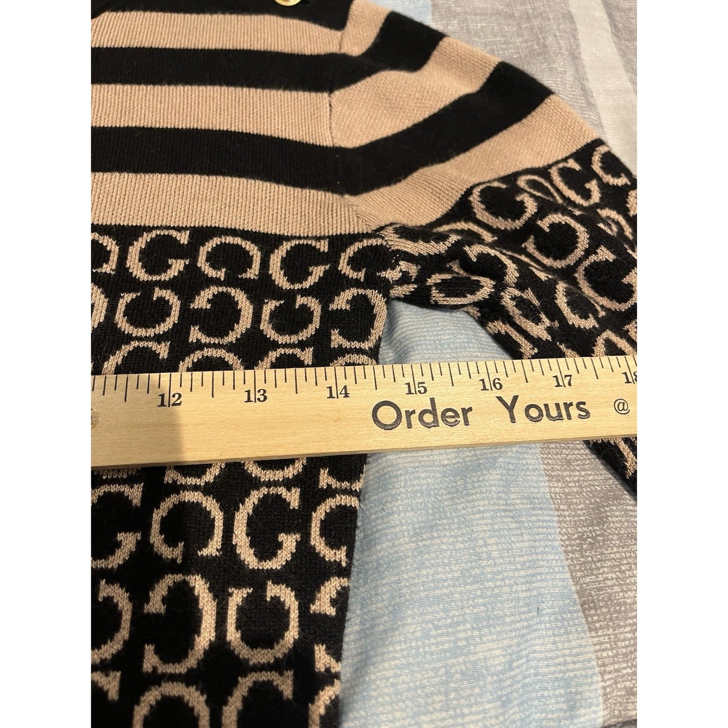 Guess Women's M black/light rum jacquard G logo long sleeve sweater NWT