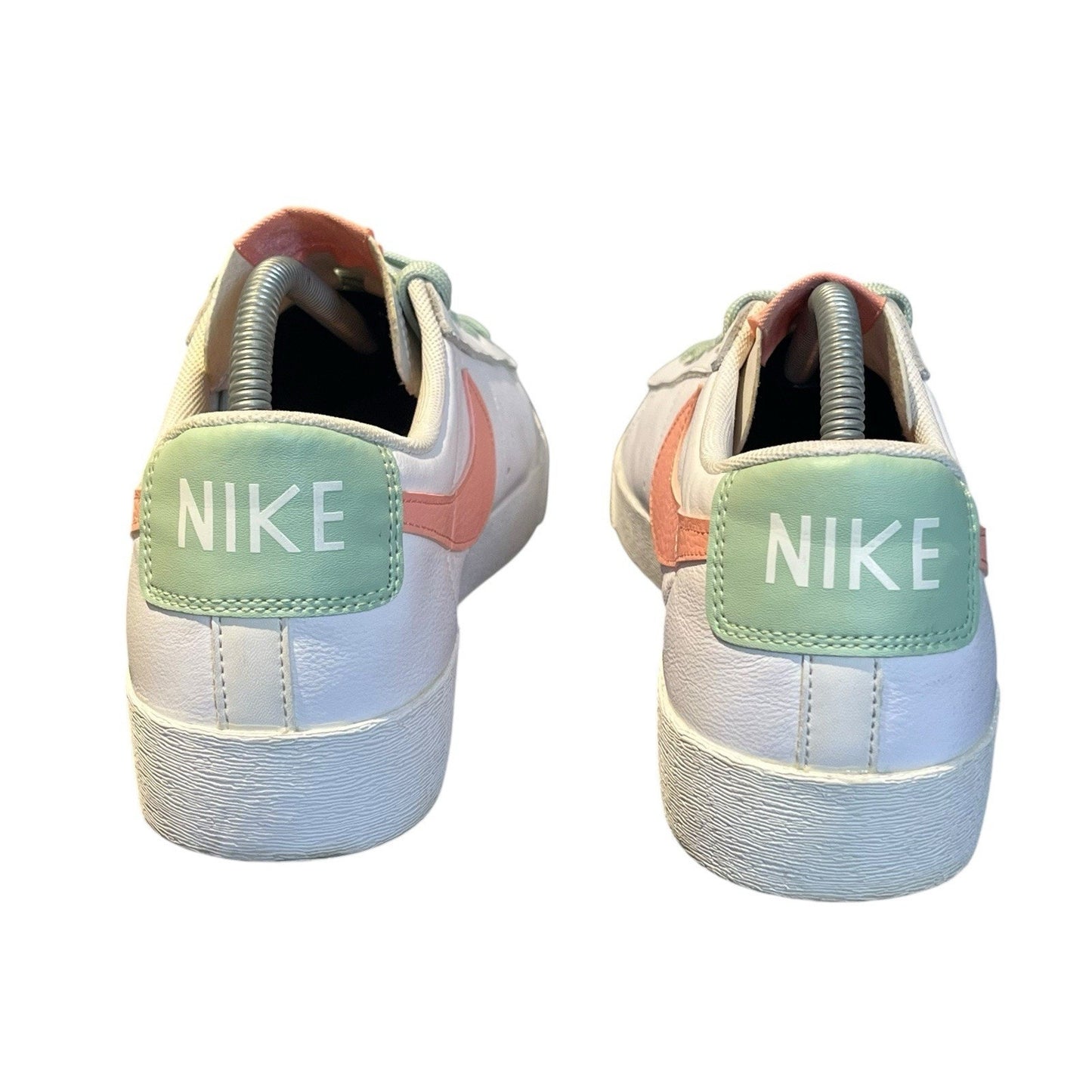 WMNS NIKE BLAZER LOW LE WHITE-BLEACHED CORAL PINK SZ 11.5 [AV9370-105]