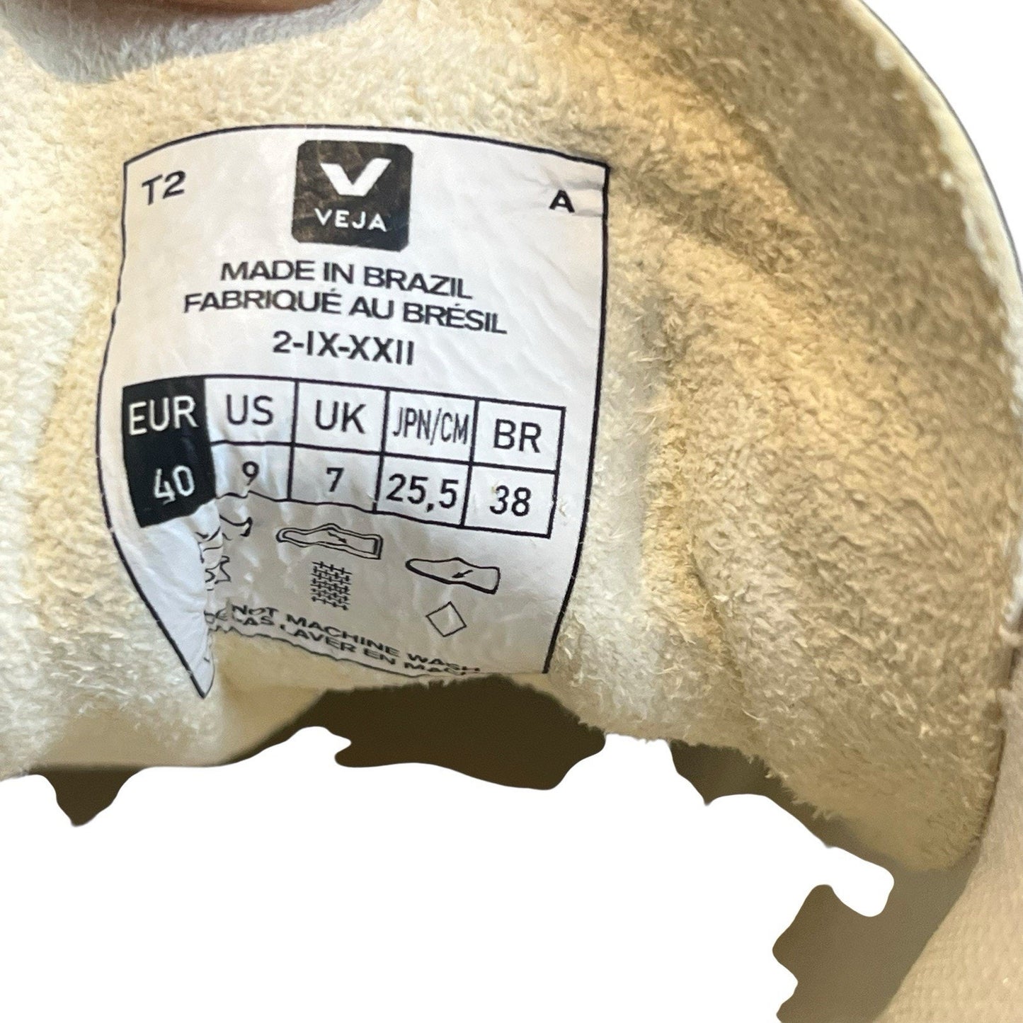 VEJA Men's 9 V-10 Sneaker leather Extra White/Natural/Sahara